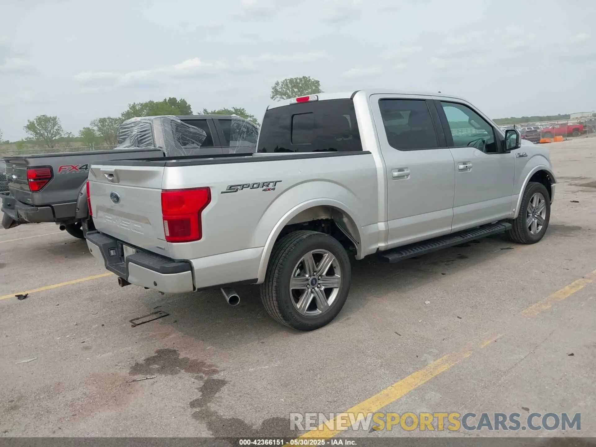 4 Photograph of a damaged car 1FTEW1E40KKE21990 FORD F-150 2019