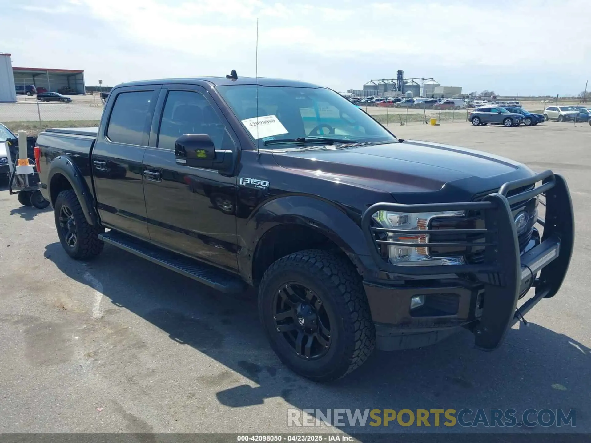 1 Photograph of a damaged car 1FTEW1E40KKE24565 FORD F-150 2019