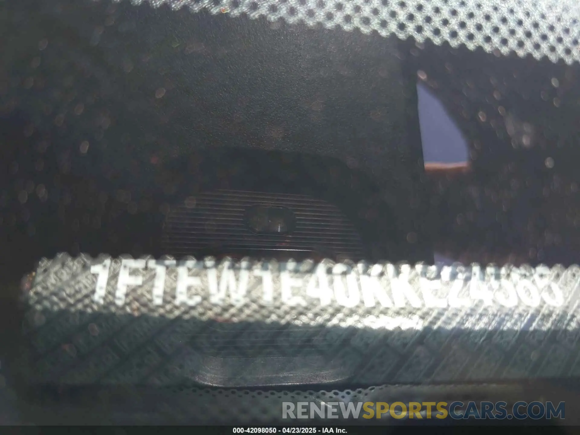 9 Photograph of a damaged car 1FTEW1E40KKE24565 FORD F-150 2019