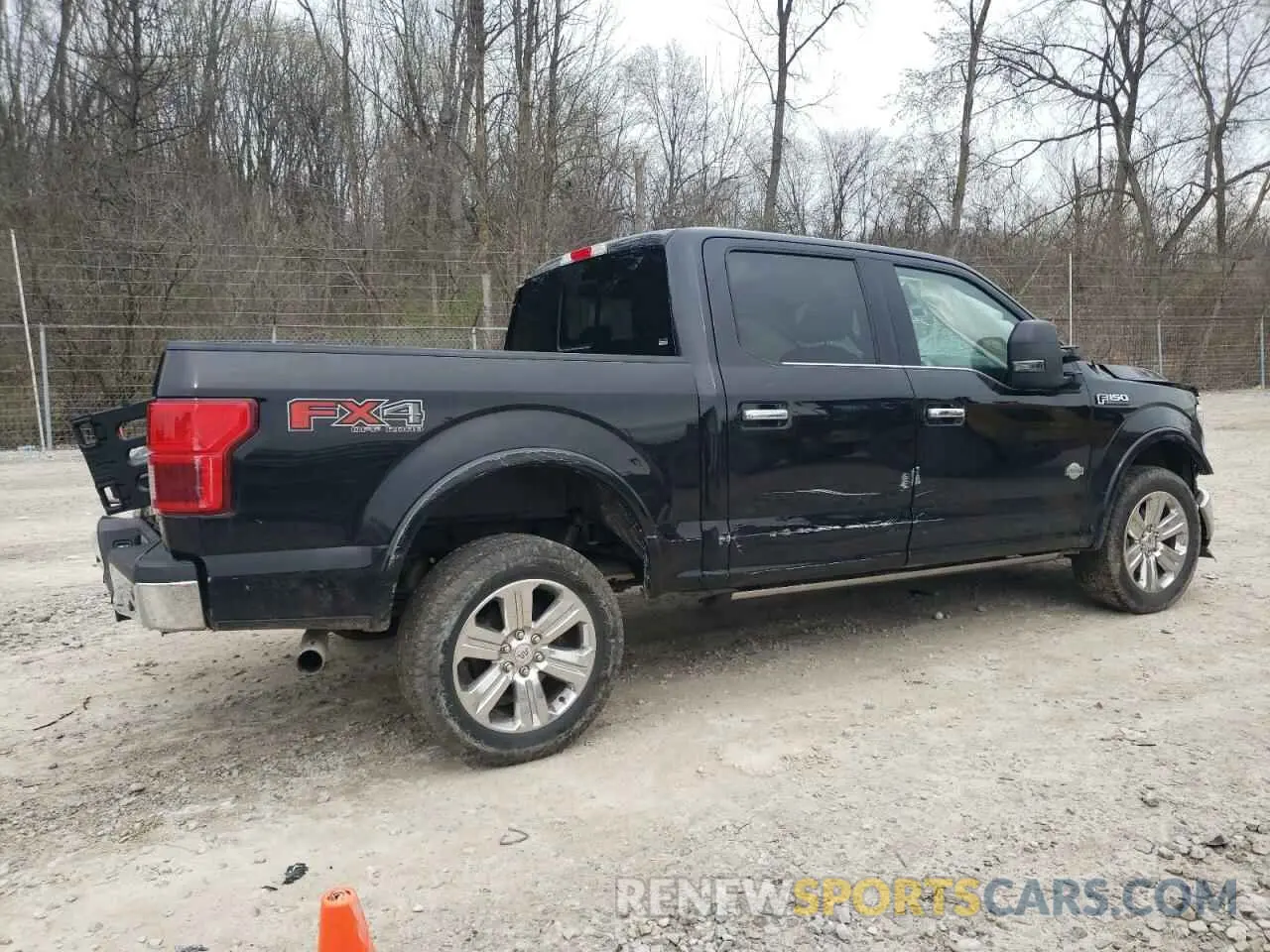 3 Фотография поврежденного автомобиля 1FTEW1E41KFA56339 FORD F-150 2019