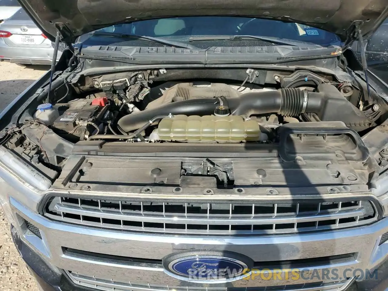11 Photograph of a damaged car 1FTEW1E42KFB70513 FORD F-150 2019