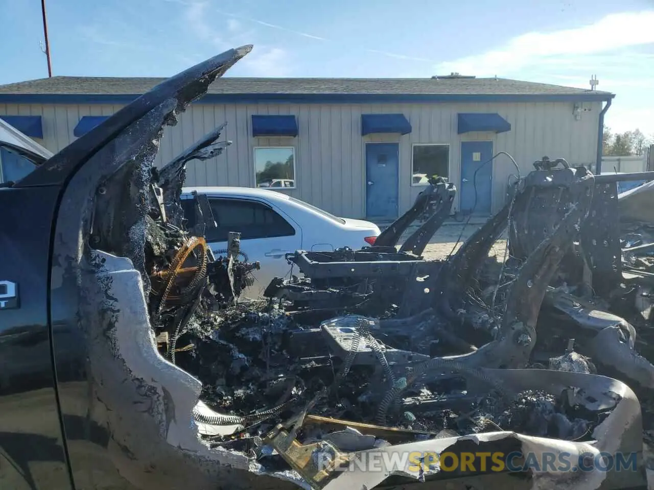 7 Фотография поврежденного автомобиля 1FTEW1E43KFA81713 FORD F-150 2019