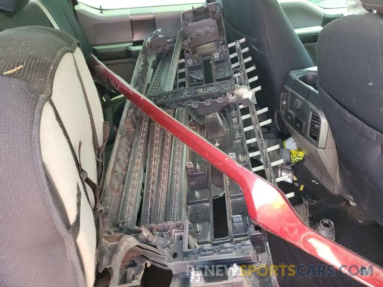 12 Фотография поврежденного автомобиля 1FTEW1E43KFB11681 FORD F-150 2019