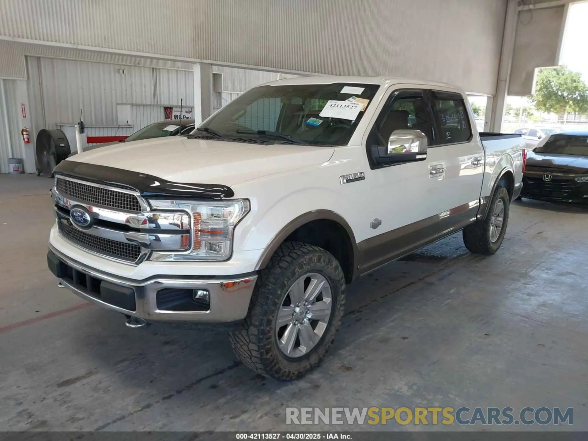 2 Фотография поврежденного автомобиля 1FTEW1E43KFB11986 FORD F-150 2019