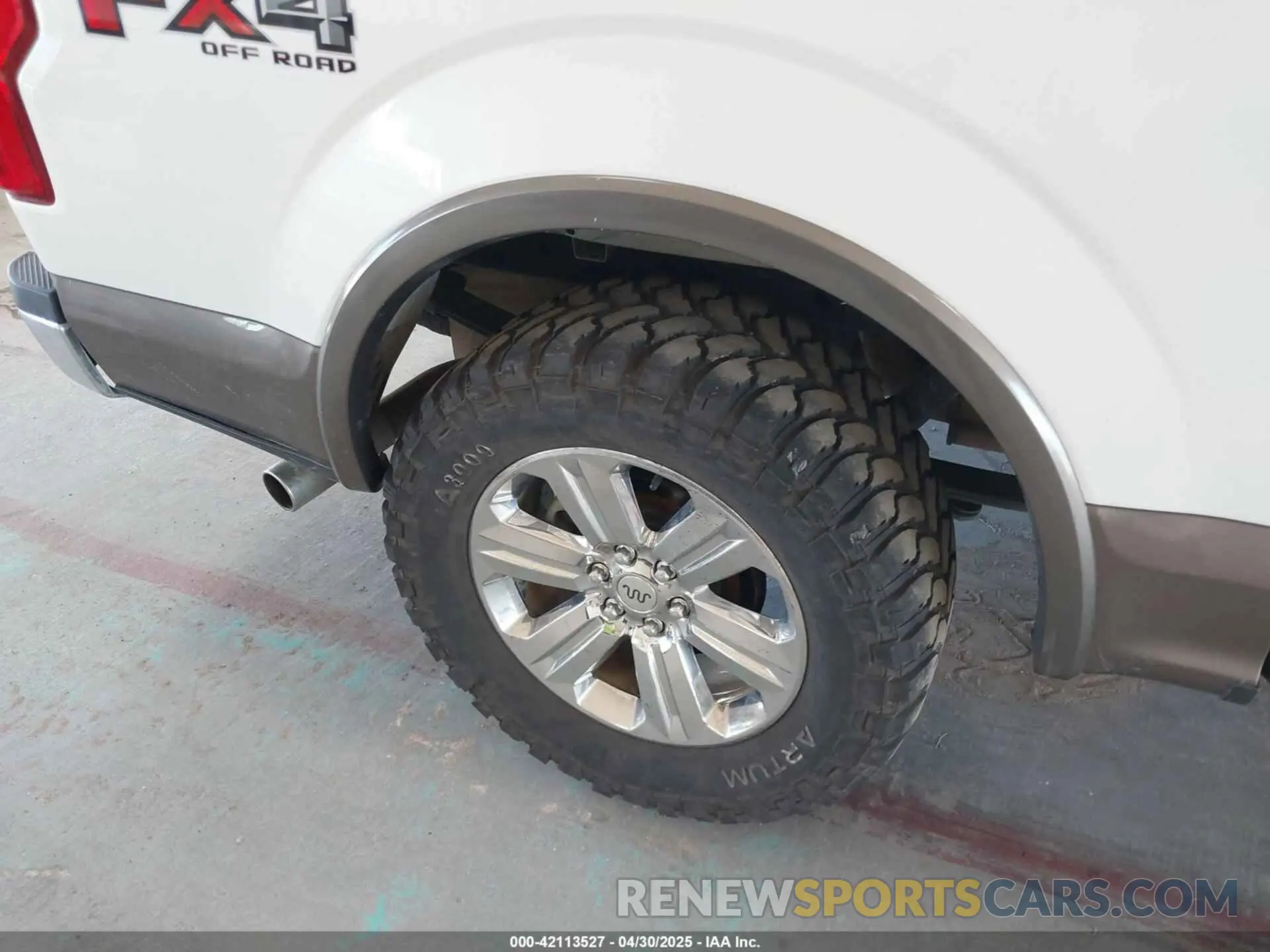 6 Фотография поврежденного автомобиля 1FTEW1E43KFB11986 FORD F-150 2019
