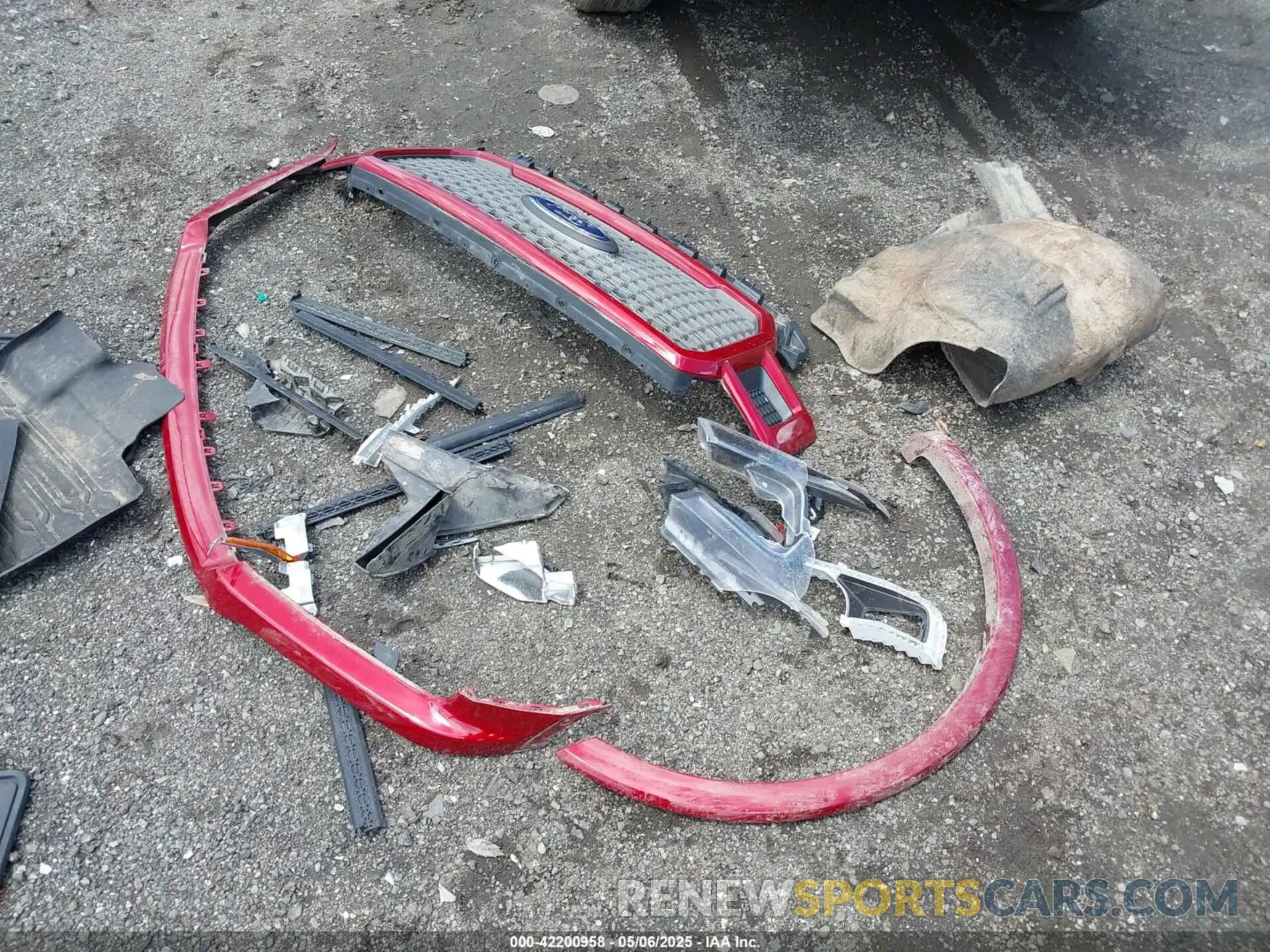 12 Photograph of a damaged car 1FTEW1E43KFB75154 FORD F-150 2019