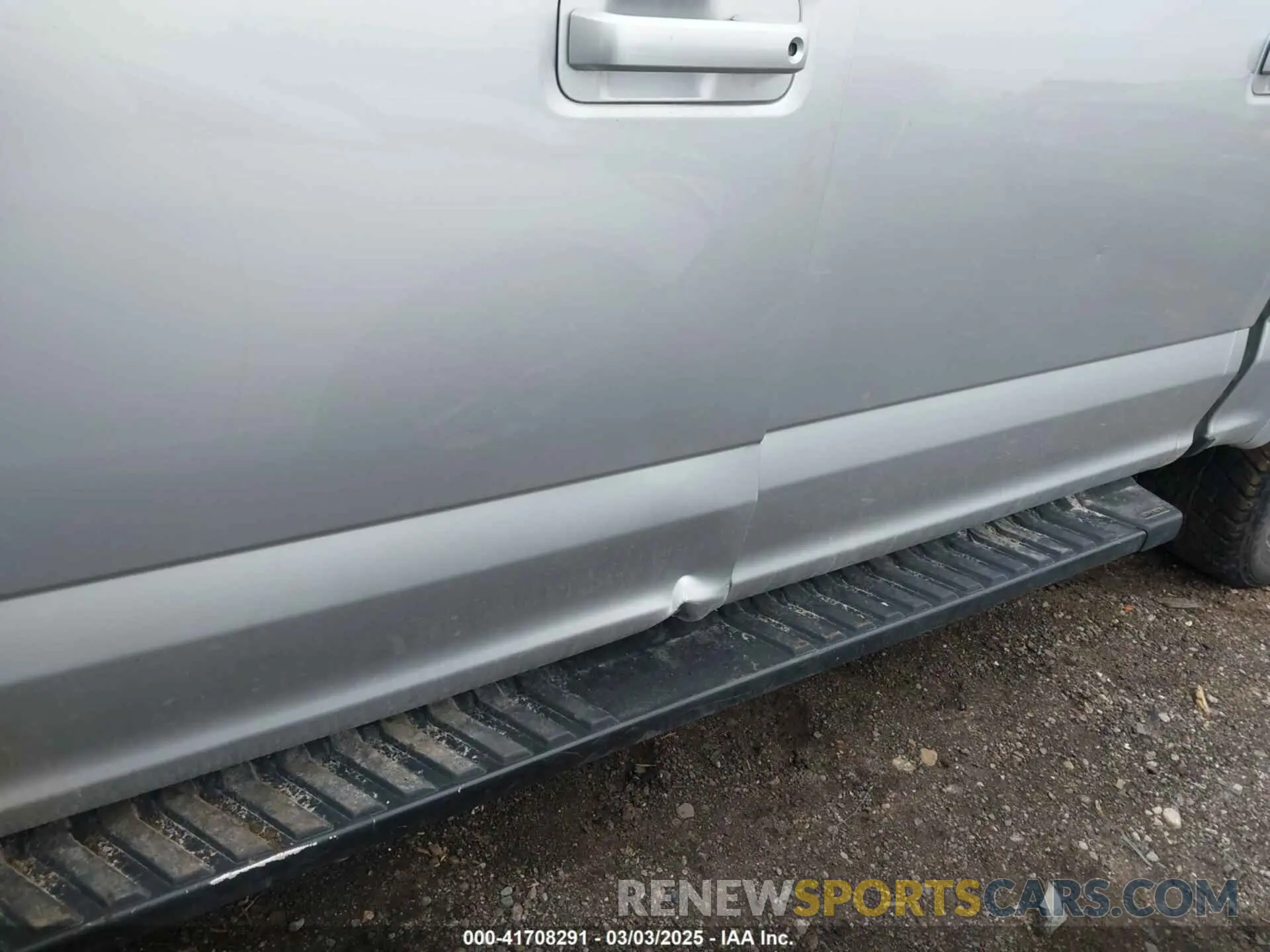 17 Фотография поврежденного автомобиля 1FTEW1E45KFB55357 FORD F-150 2019