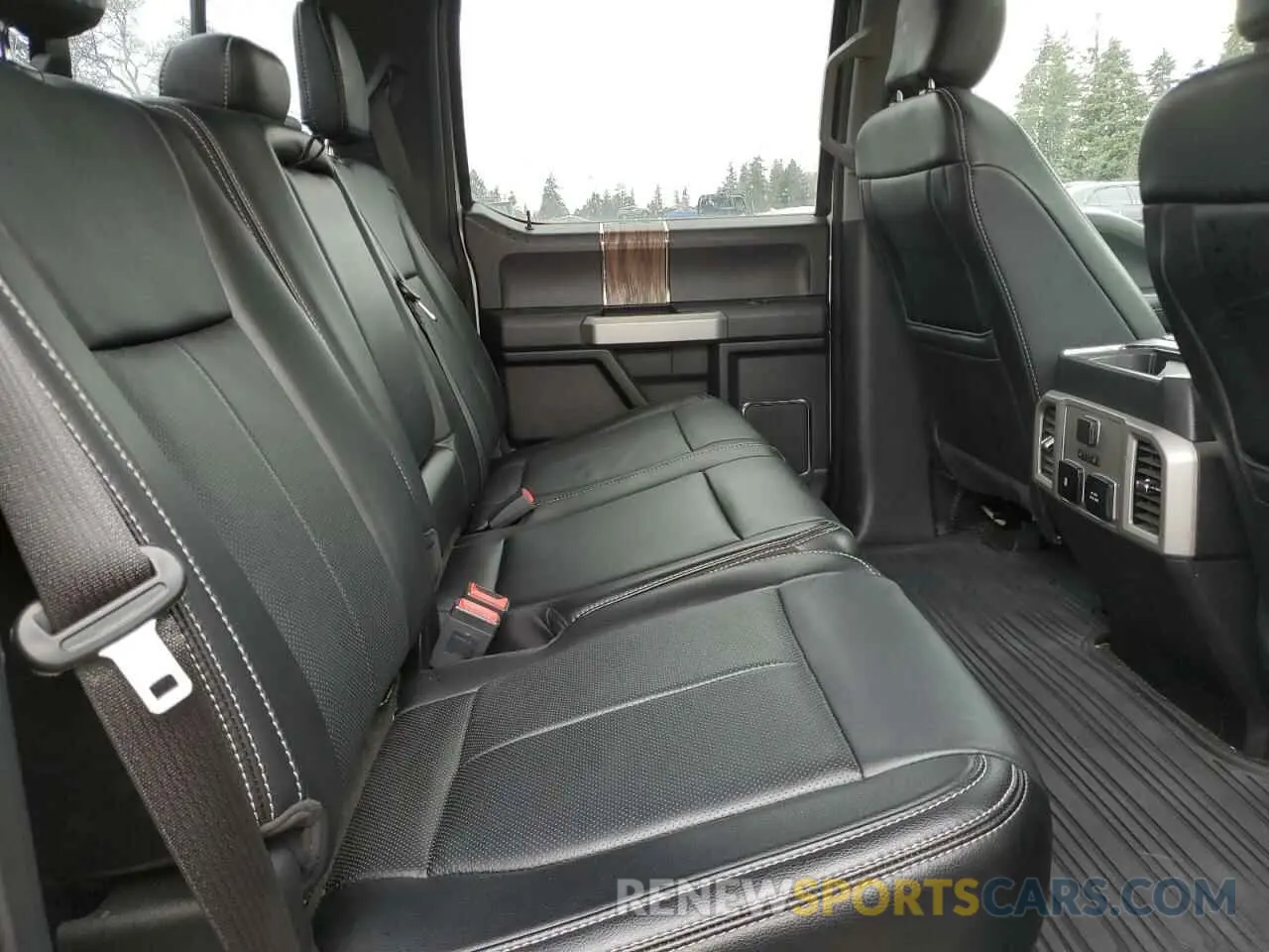 10 Photograph of a damaged car 1FTEW1E45KKC36950 FORD F-150 2019