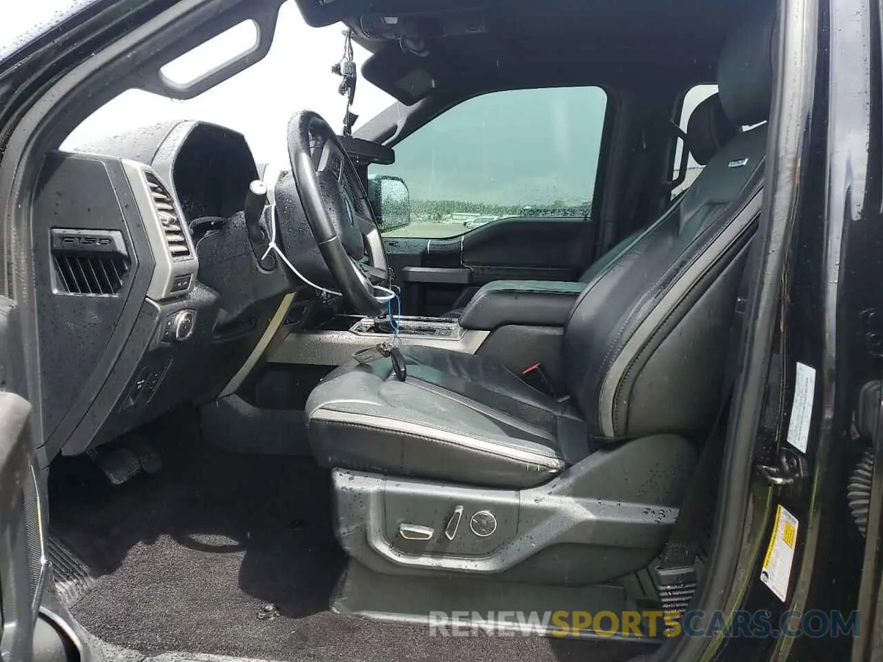 7 Photograph of a damaged car 1FTEW1E47KFD27307 FORD F-150 2019