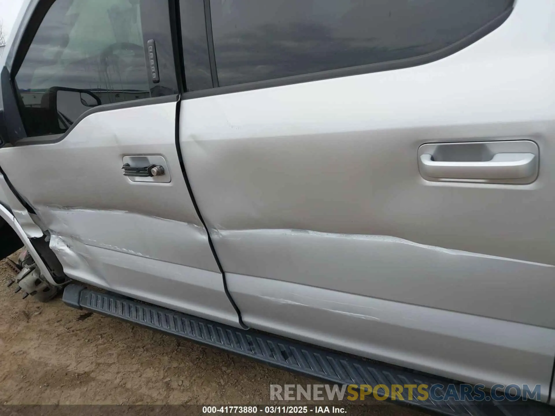 14 Фотография поврежденного автомобиля 1FTEW1E48KKE49388 FORD F-150 2019