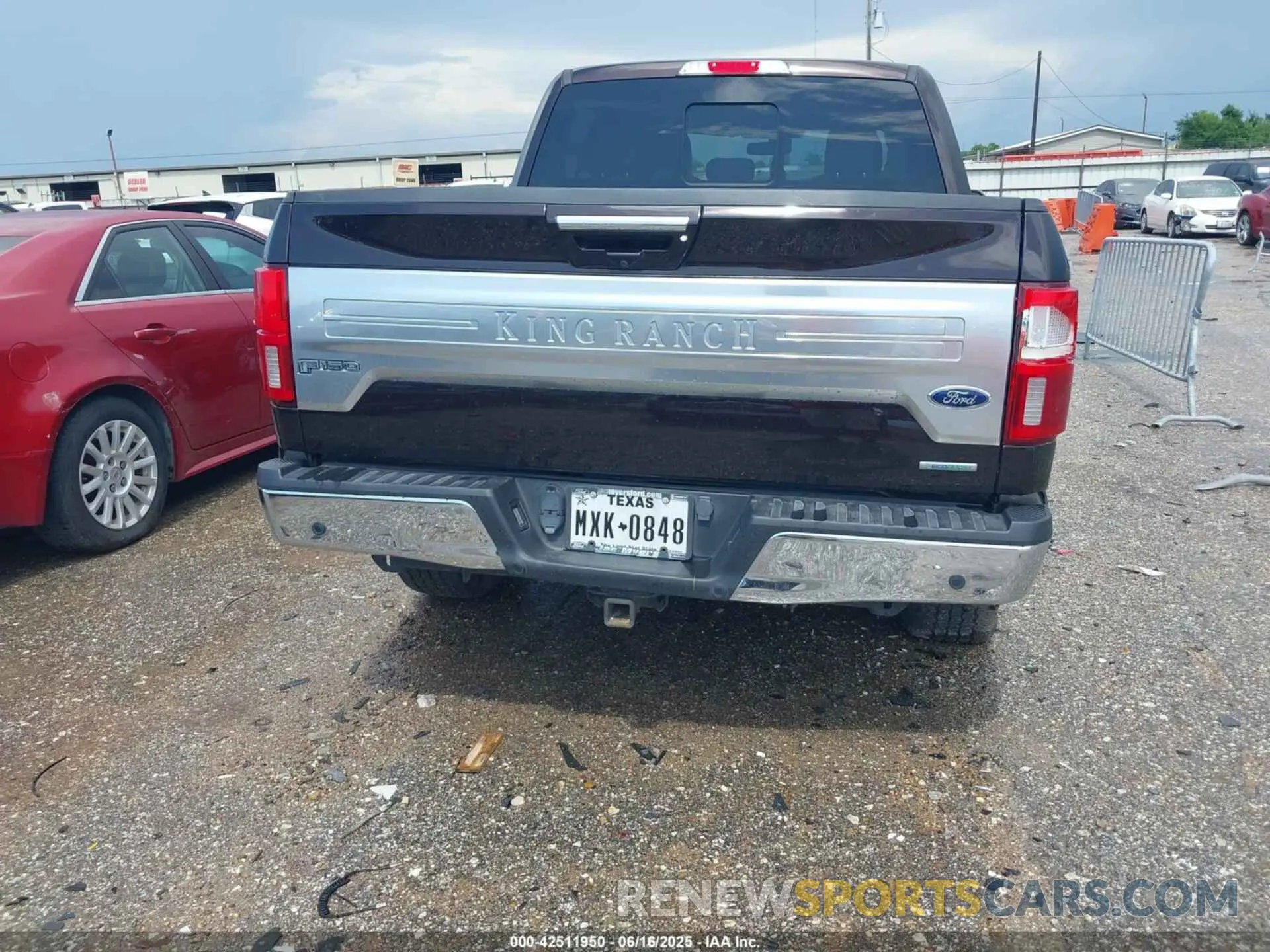 16 Photograph of a damaged car 1FTEW1E49KFC84721 FORD F-150 2019