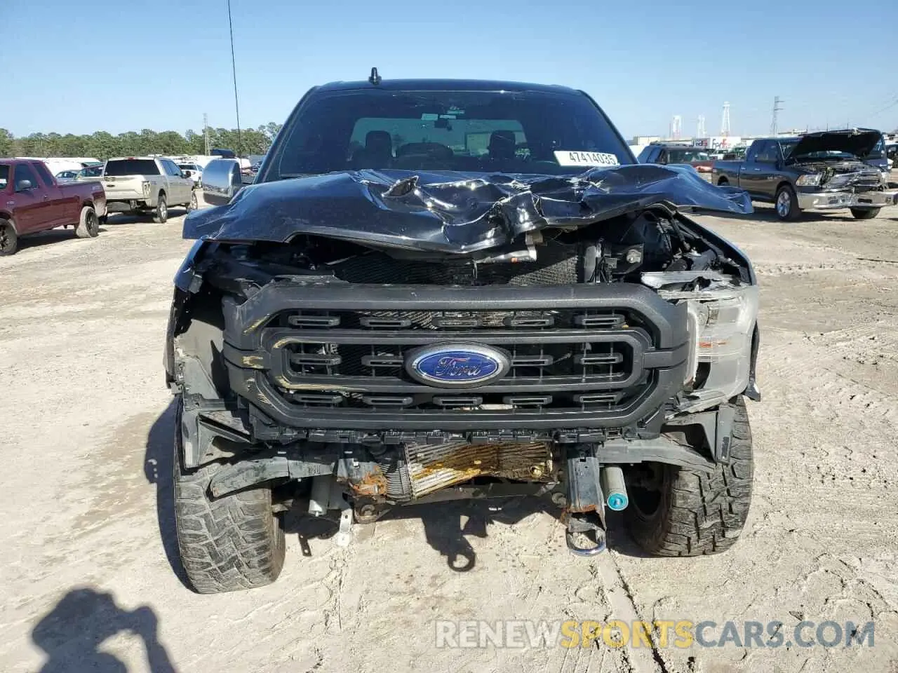 5 Фотография поврежденного автомобиля 1FTEW1E49KFD14350 FORD F-150 2019