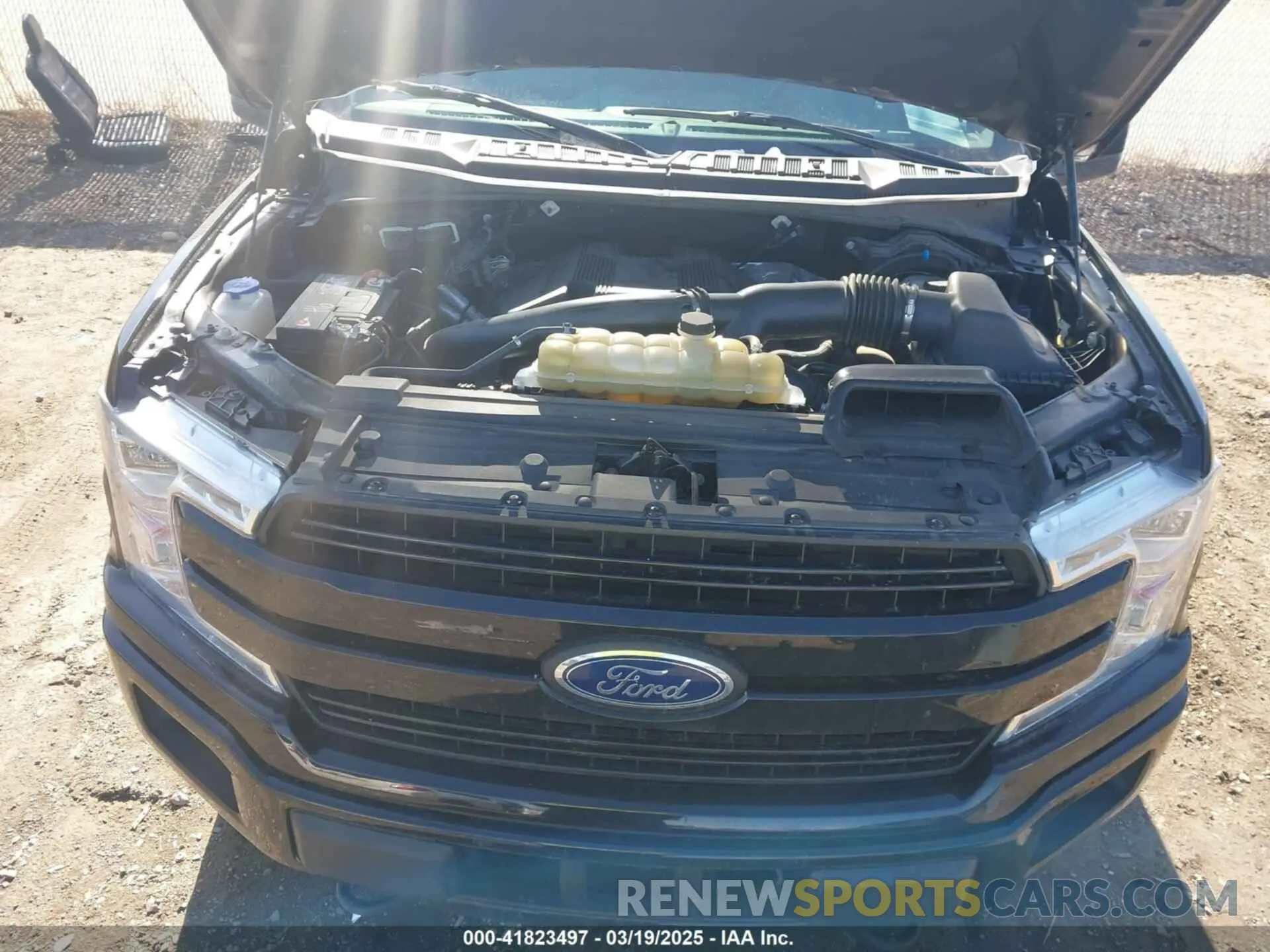 10 Photograph of a damaged car 1FTEW1E4XKFD22053 FORD F-150 2019