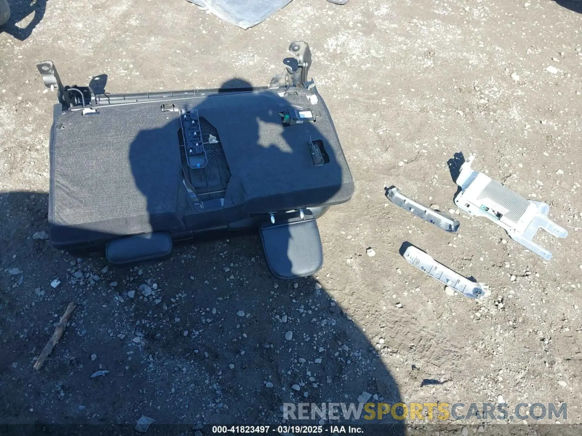 12 Photograph of a damaged car 1FTEW1E4XKFD22053 FORD F-150 2019