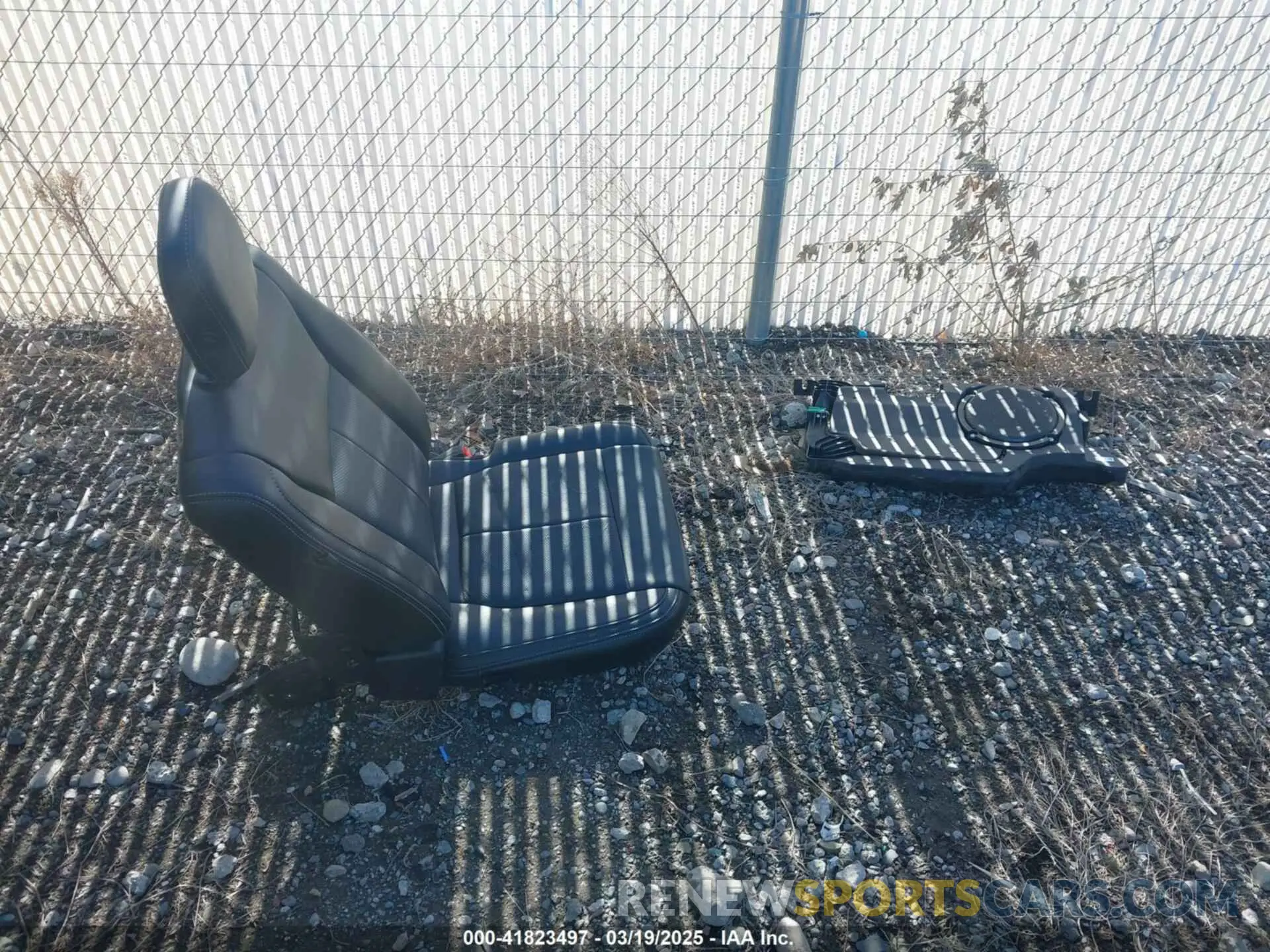 18 Photograph of a damaged car 1FTEW1E4XKFD22053 FORD F-150 2019