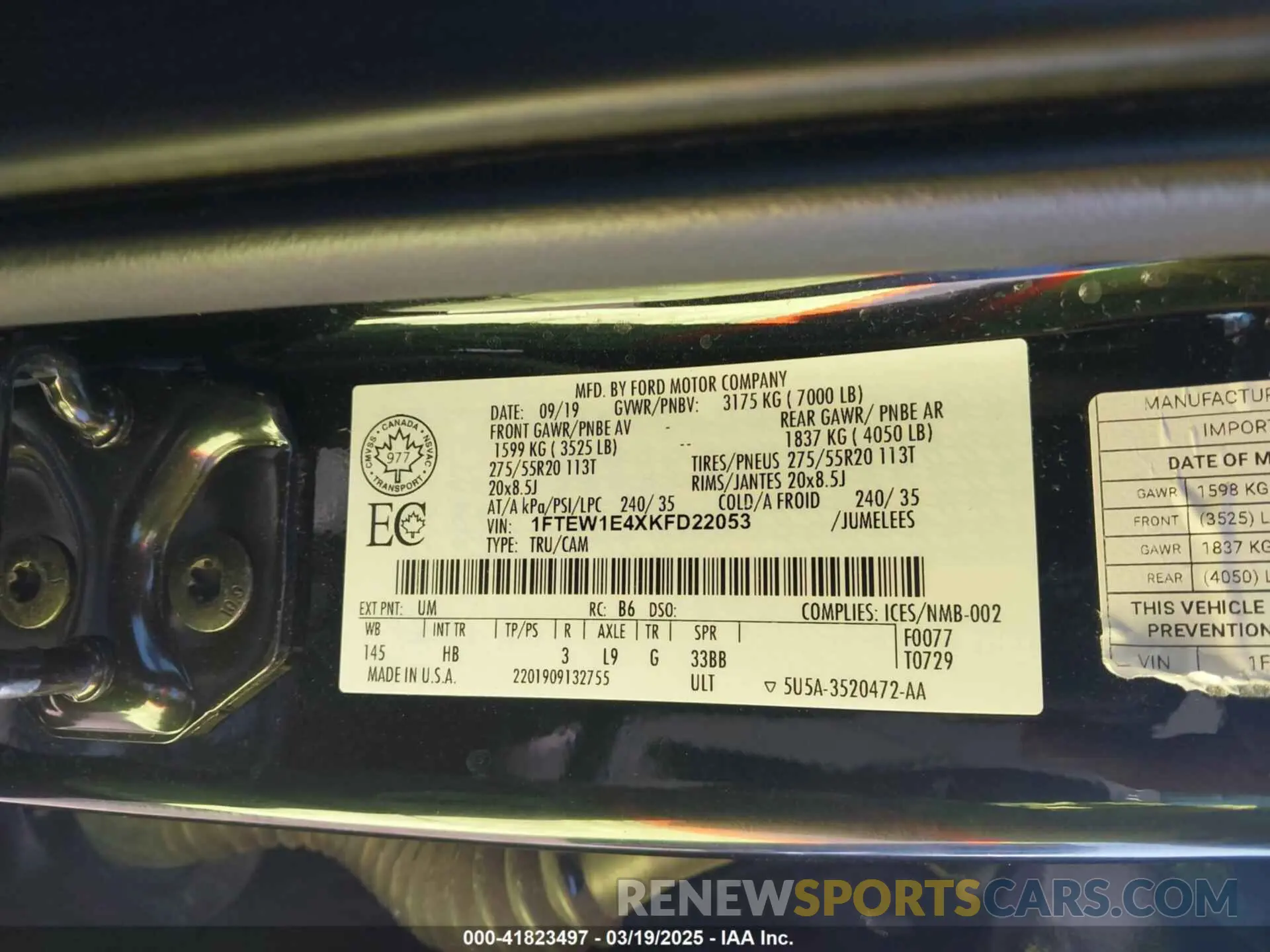 9 Photograph of a damaged car 1FTEW1E4XKFD22053 FORD F-150 2019