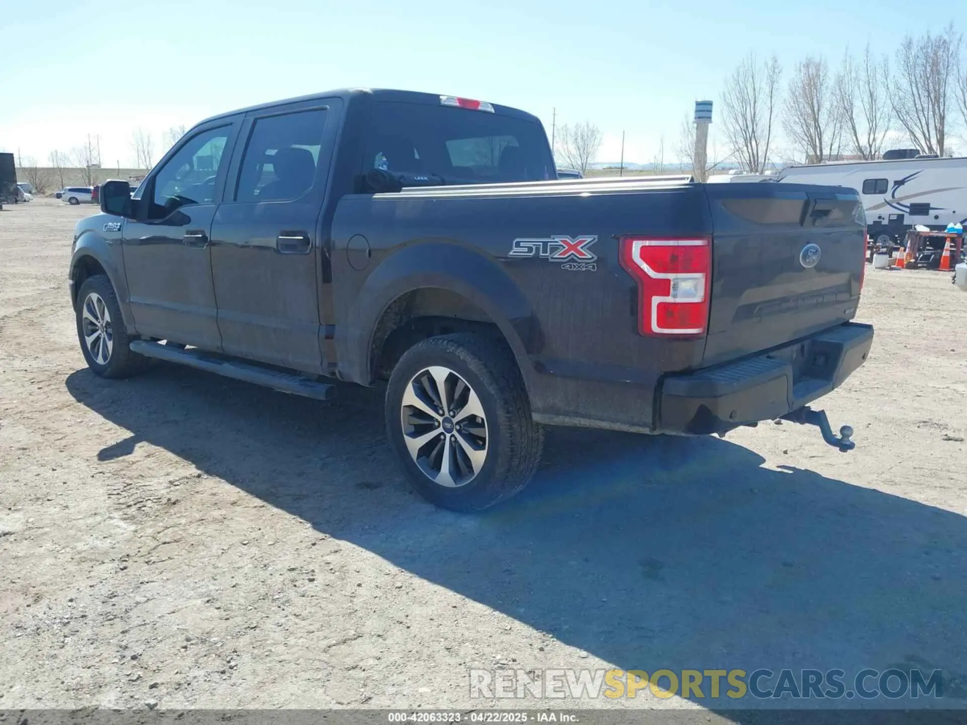 3 Photograph of a damaged car 1FTEW1E4XKKE93960 FORD F-150 2019