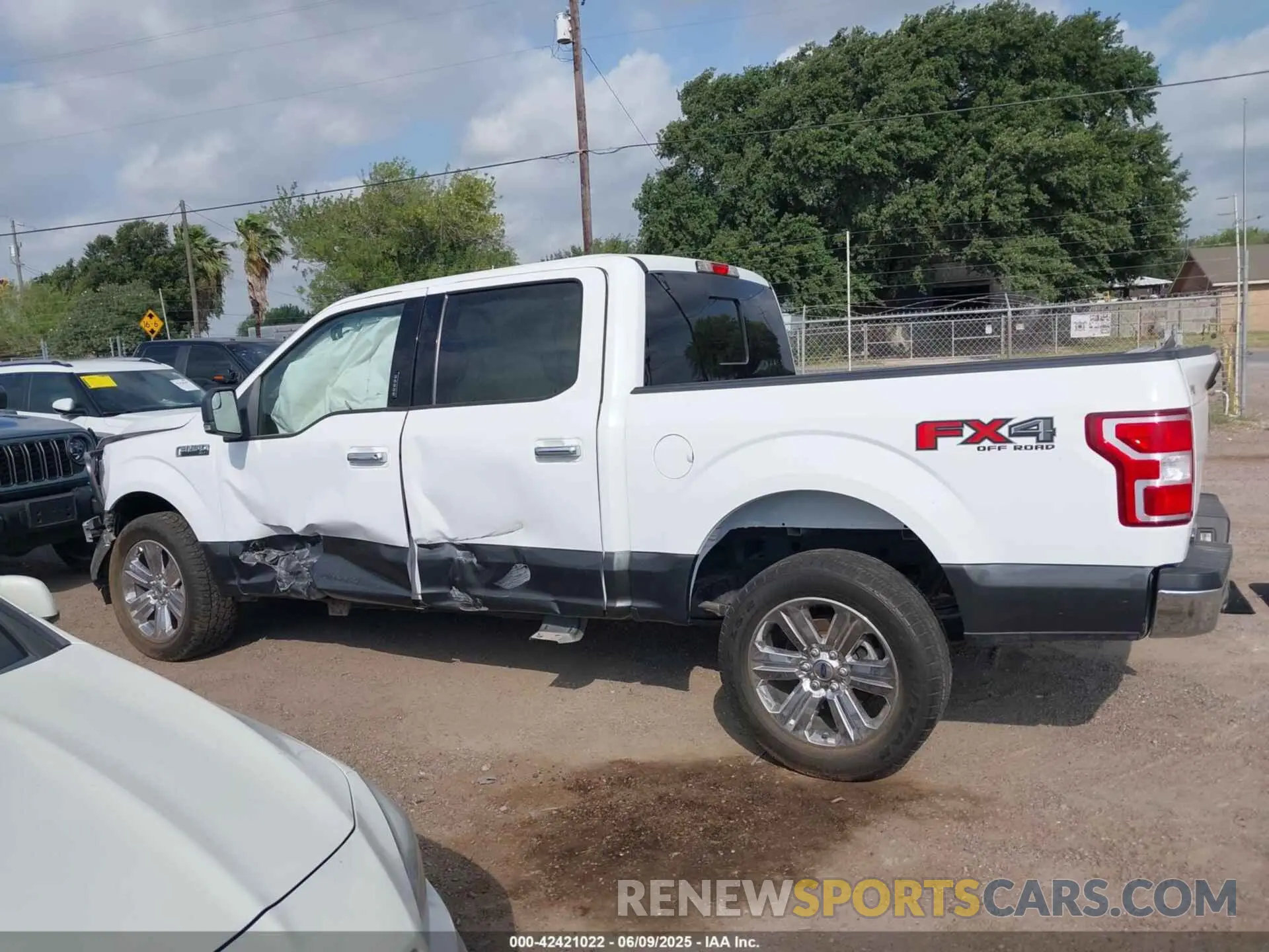 15 Photograph of a damaged car 1FTEW1E50KKE04180 FORD F-150 2019