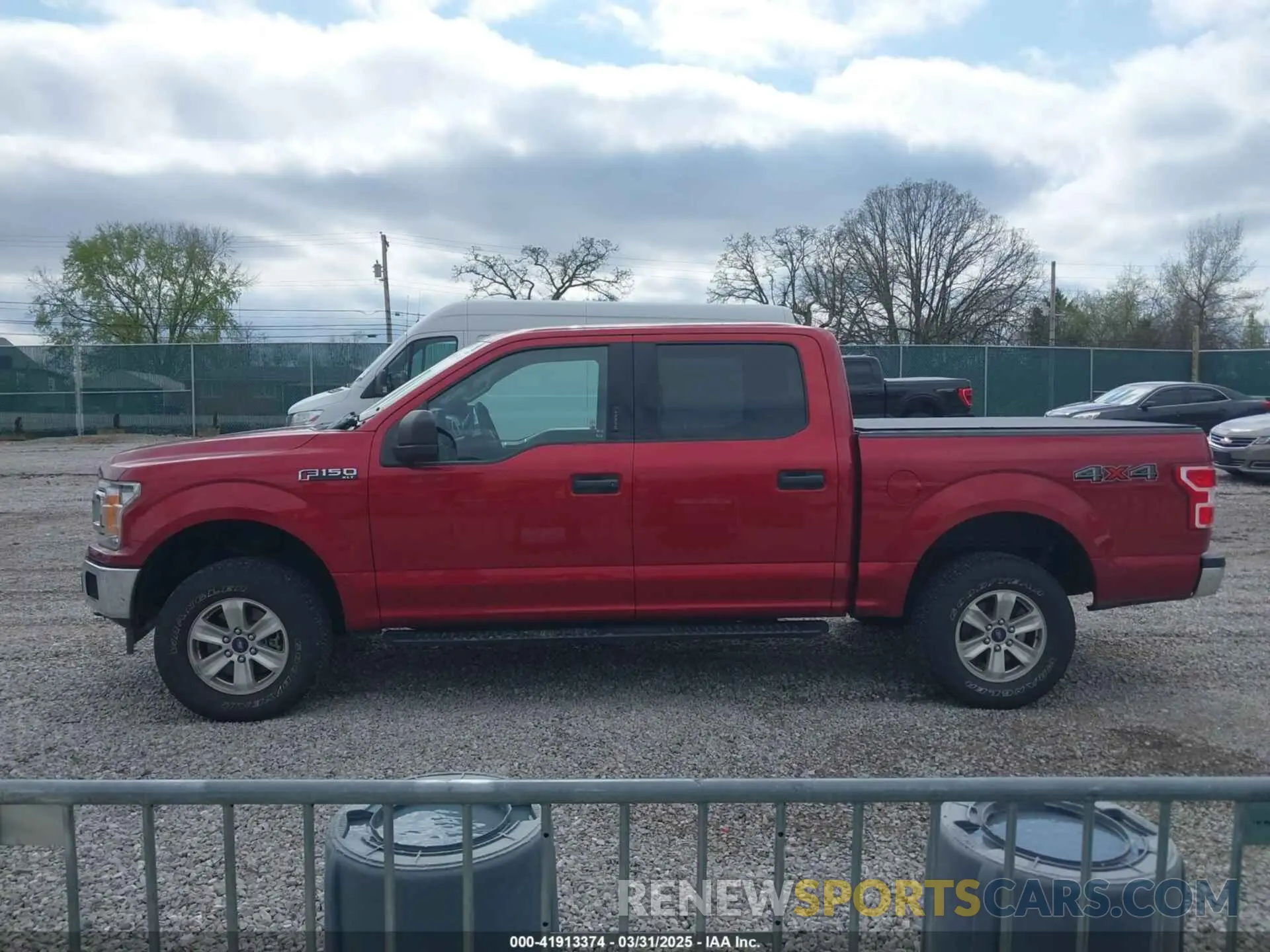 14 Фотография поврежденного автомобиля 1FTEW1E51KFB34661 FORD F-150 2019