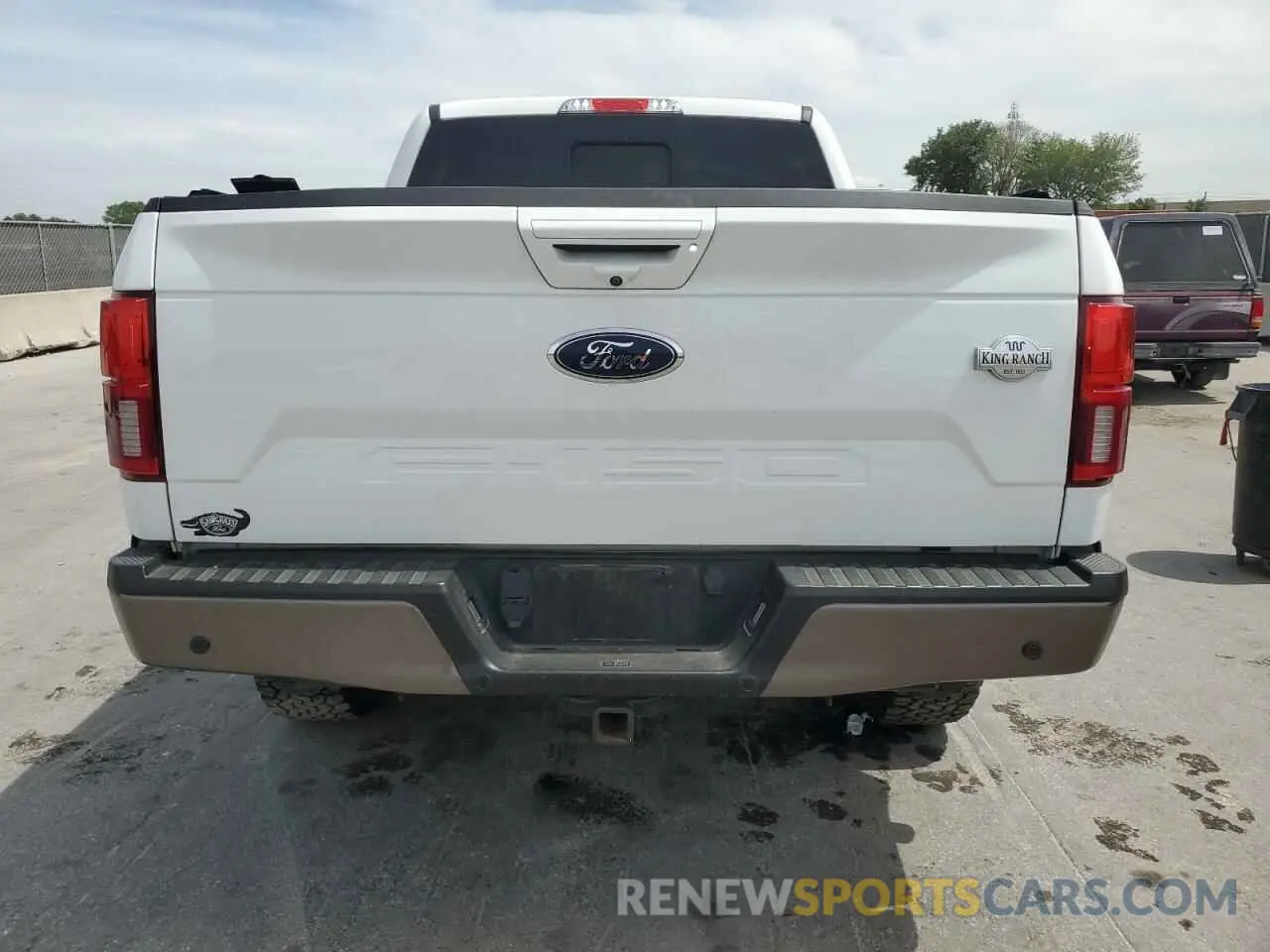 6 Фотография поврежденного автомобиля 1FTEW1E51KFB58751 FORD F-150 2019