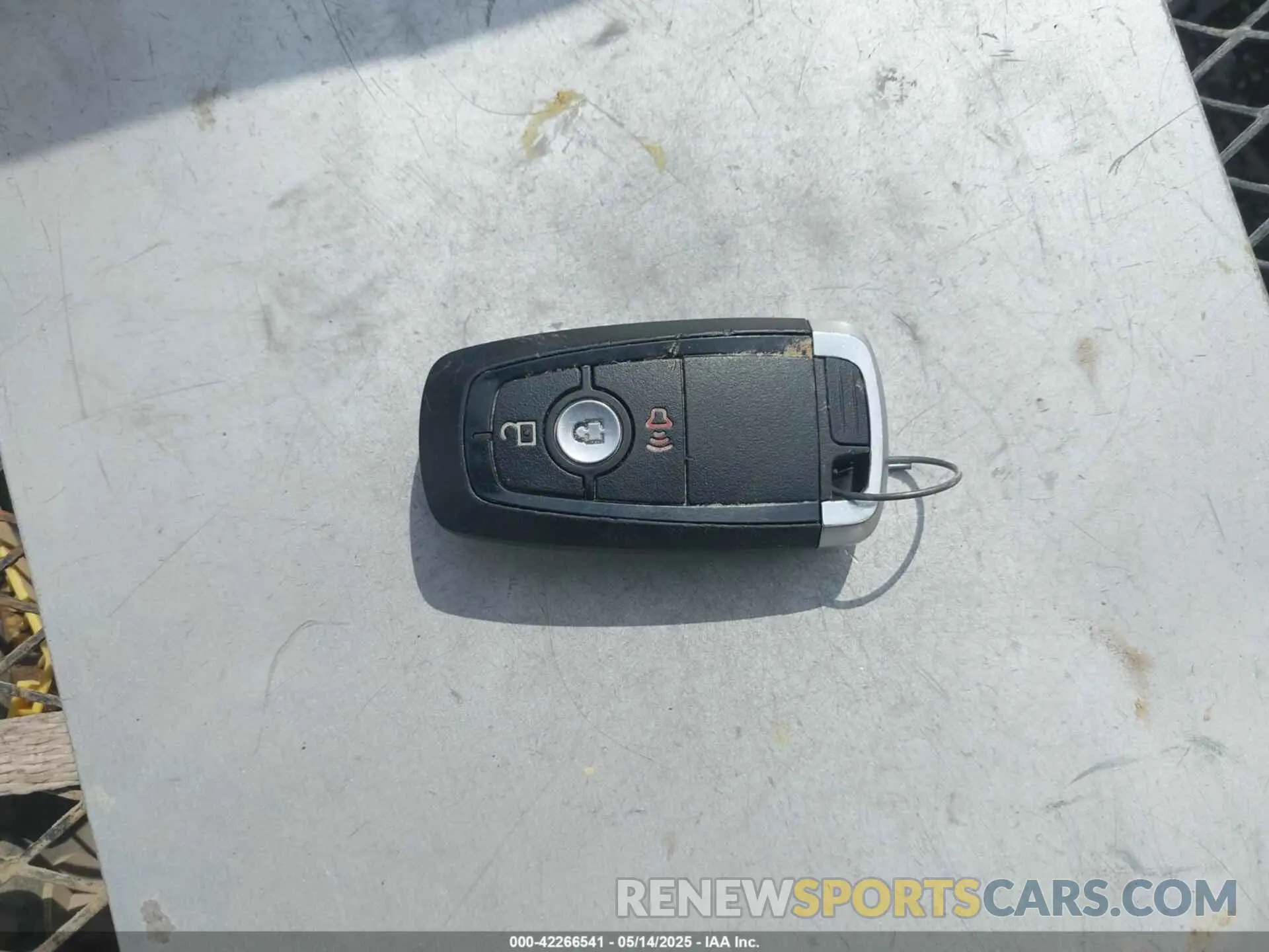 11 Photograph of a damaged car 1FTEW1E51KFC10816 FORD F-150 2019