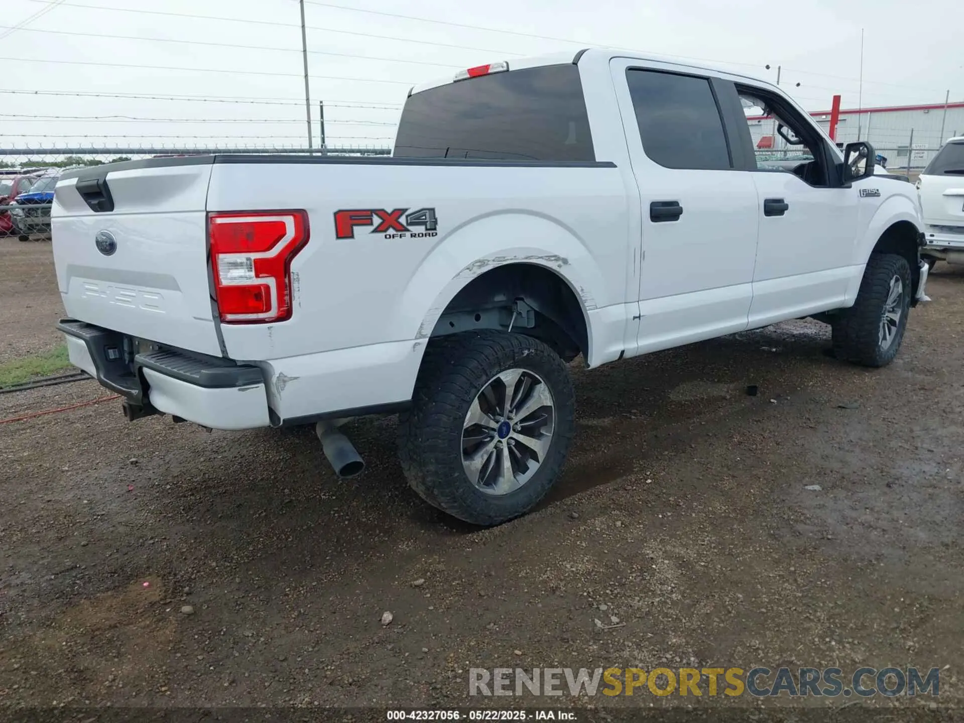 4 Фотография поврежденного автомобиля 1FTEW1E51KKF31908 FORD F-150 2019
