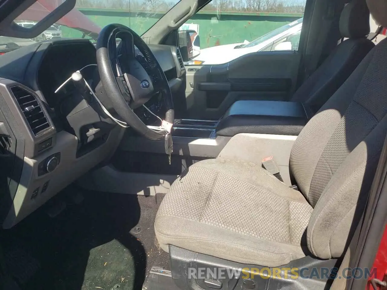 7 Фотография поврежденного автомобиля 1FTEW1E52KFC75559 FORD F-150 2019