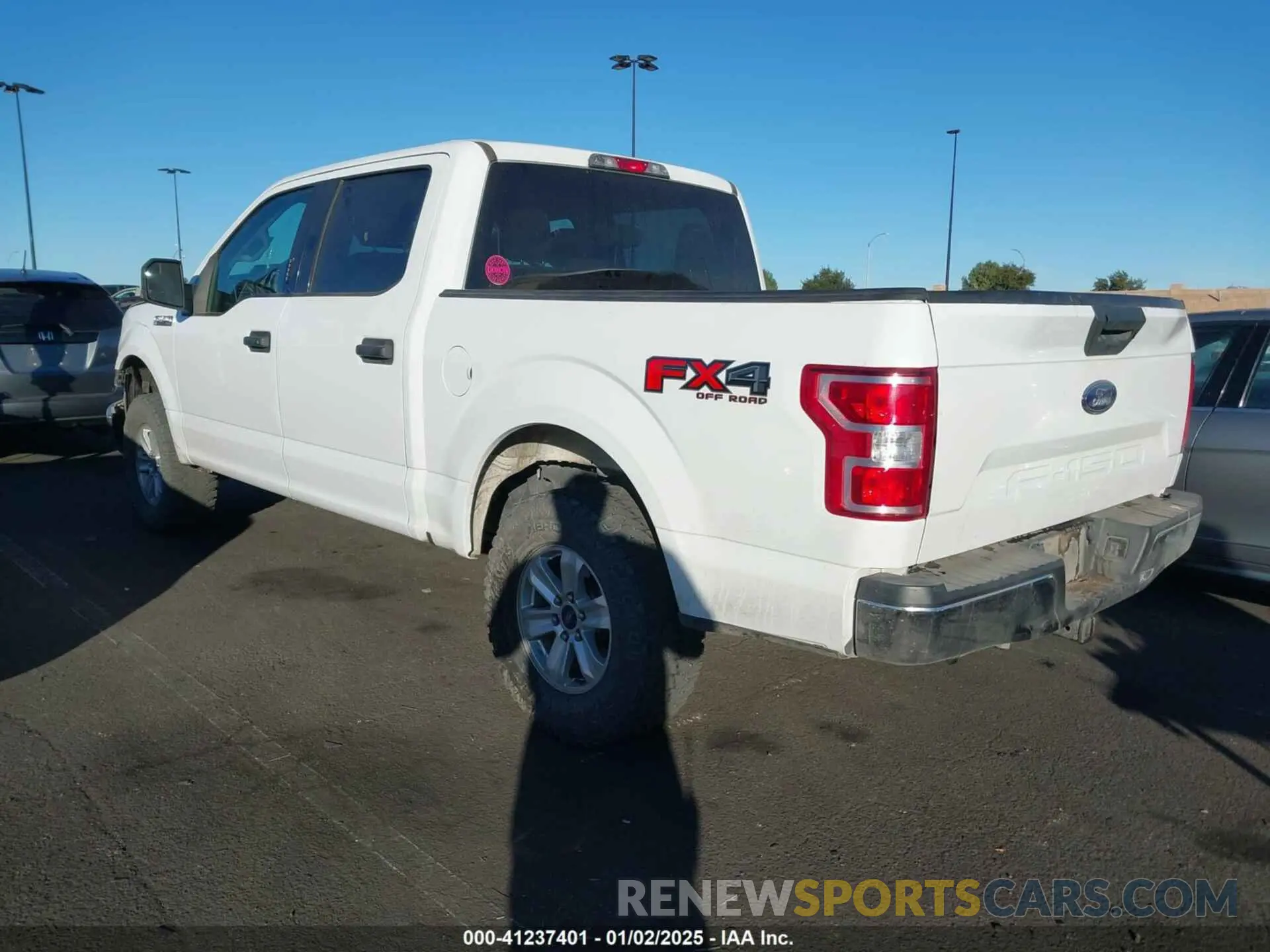 15 Photograph of a damaged car 1FTEW1E52KKD51384 FORD F-150 2019