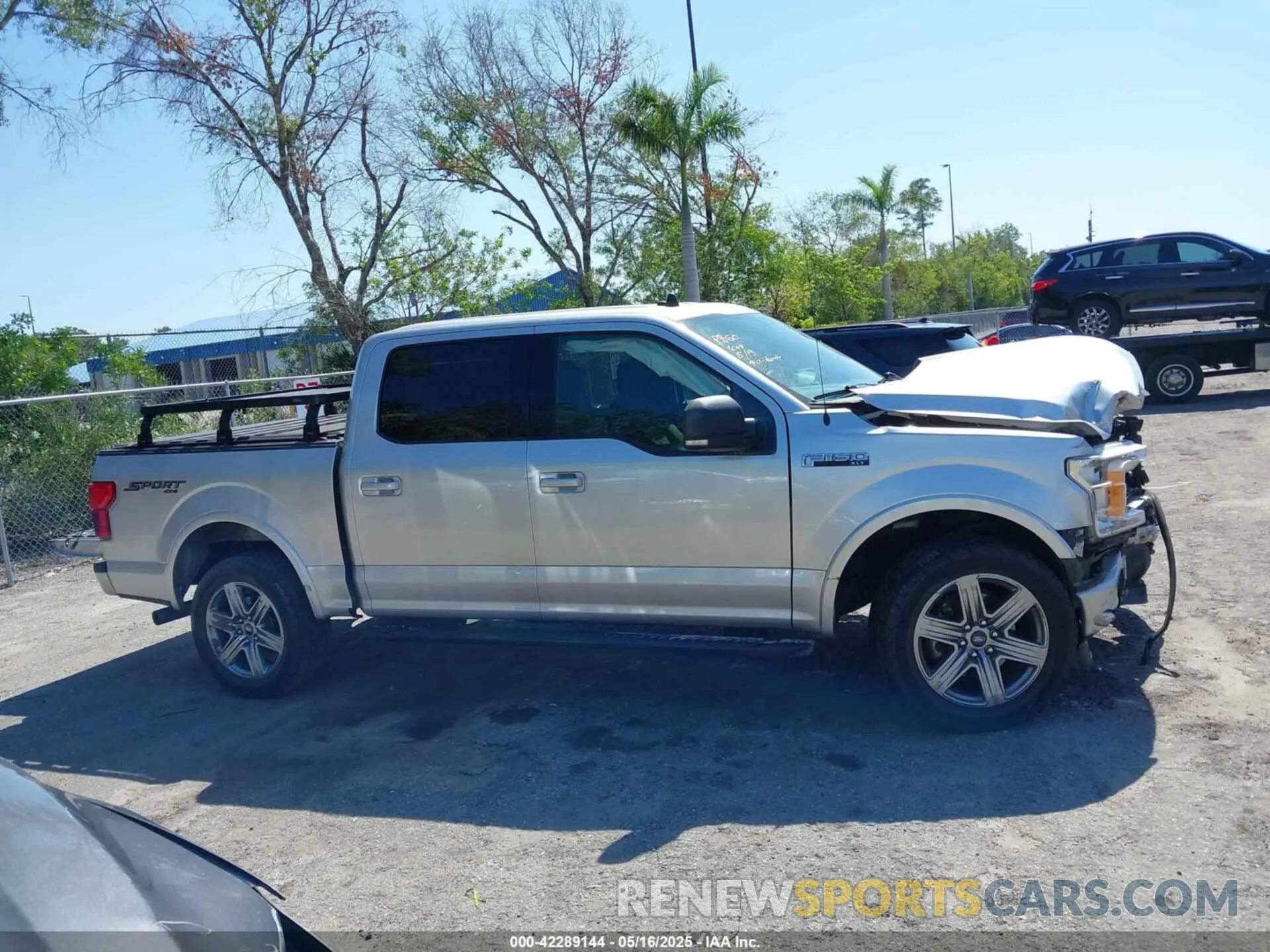 13 Фотография поврежденного автомобиля 1FTEW1E53KFC60729 FORD F-150 2019