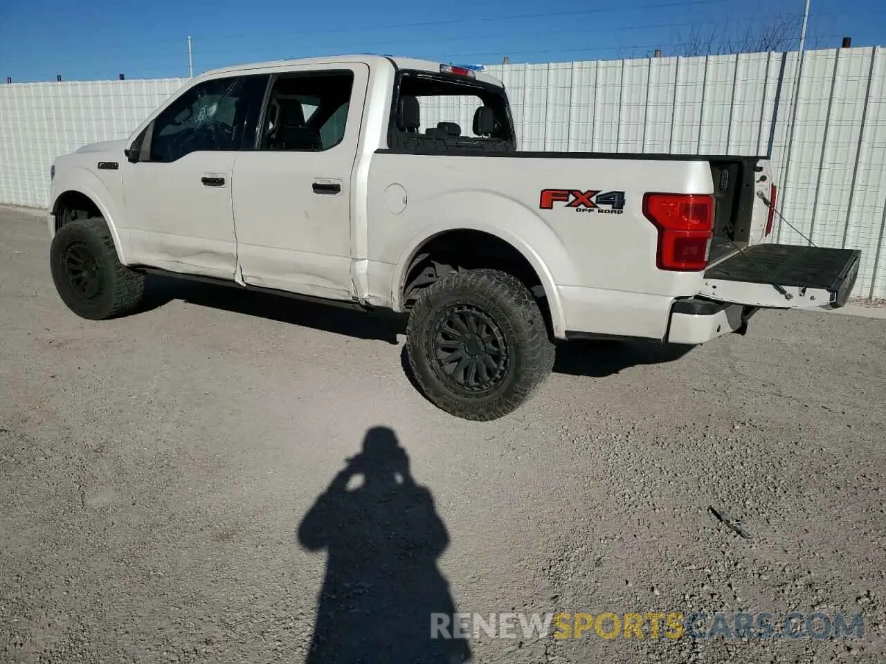 2 Фотография поврежденного автомобиля 1FTEW1E55KFA99039 FORD F-150 2019