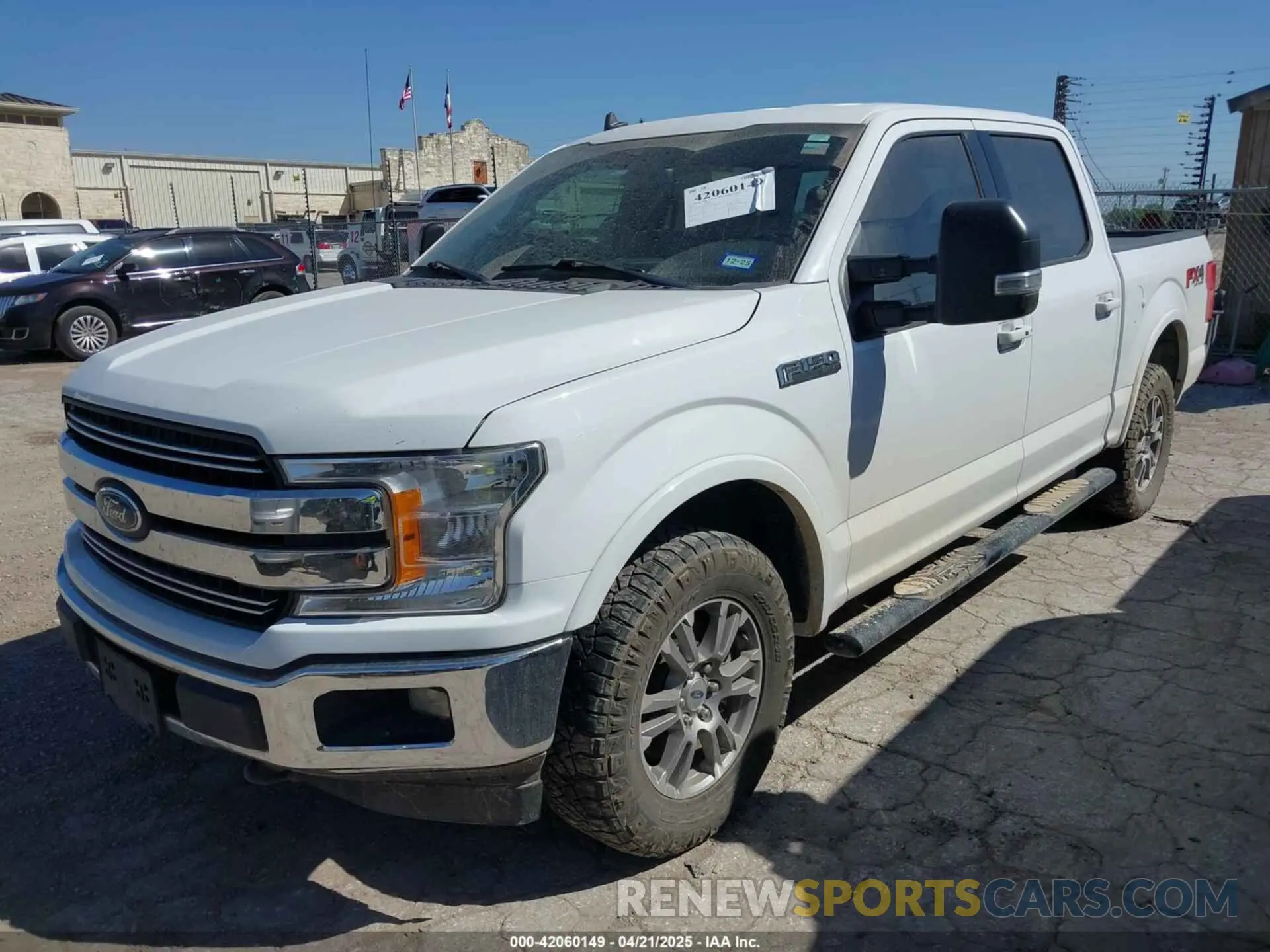 2 Фотография поврежденного автомобиля 1FTEW1E55KKC16805 FORD F-150 2019