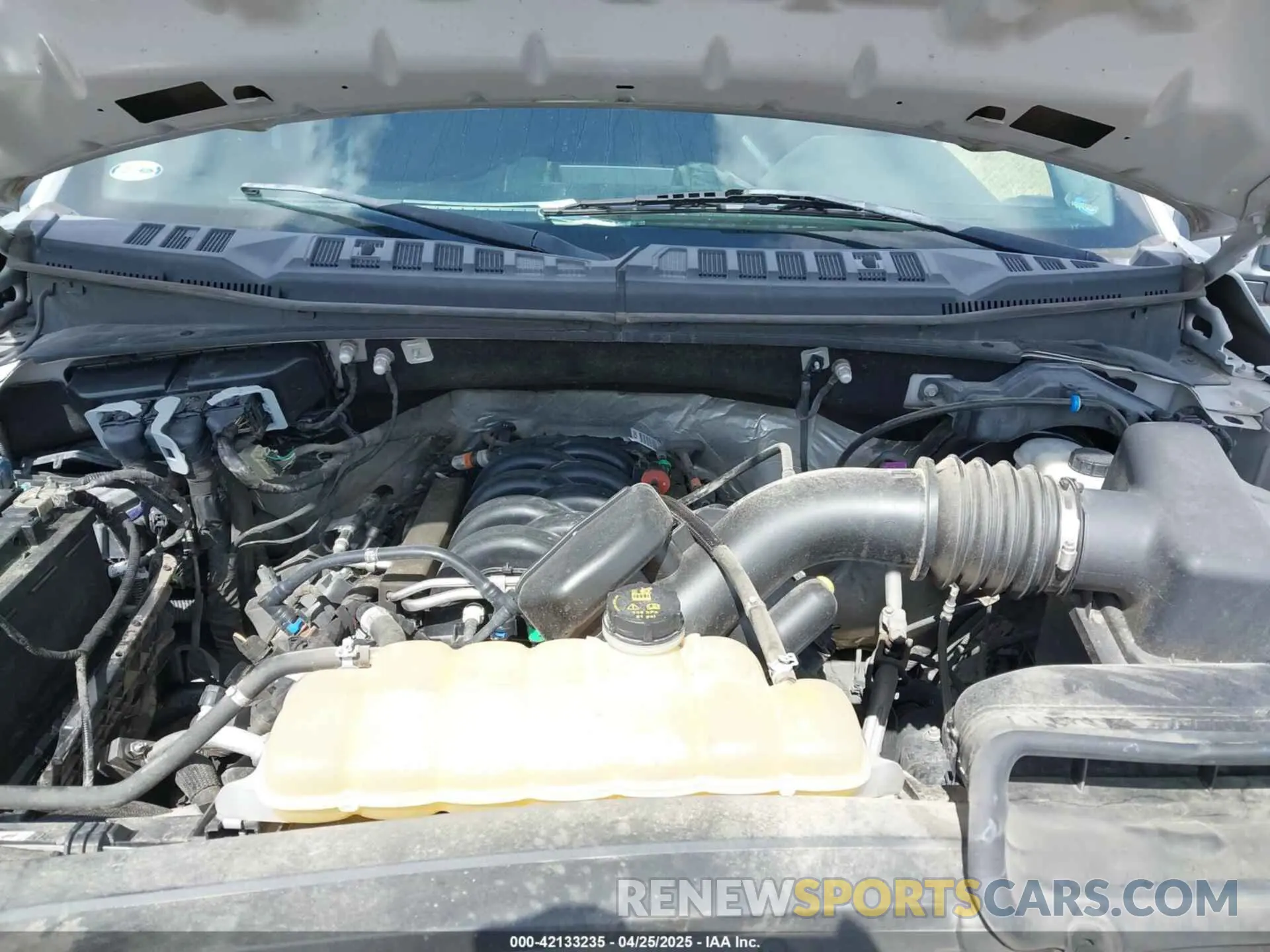 10 Photograph of a damaged car 1FTEW1E55KKC58276 FORD F-150 2019