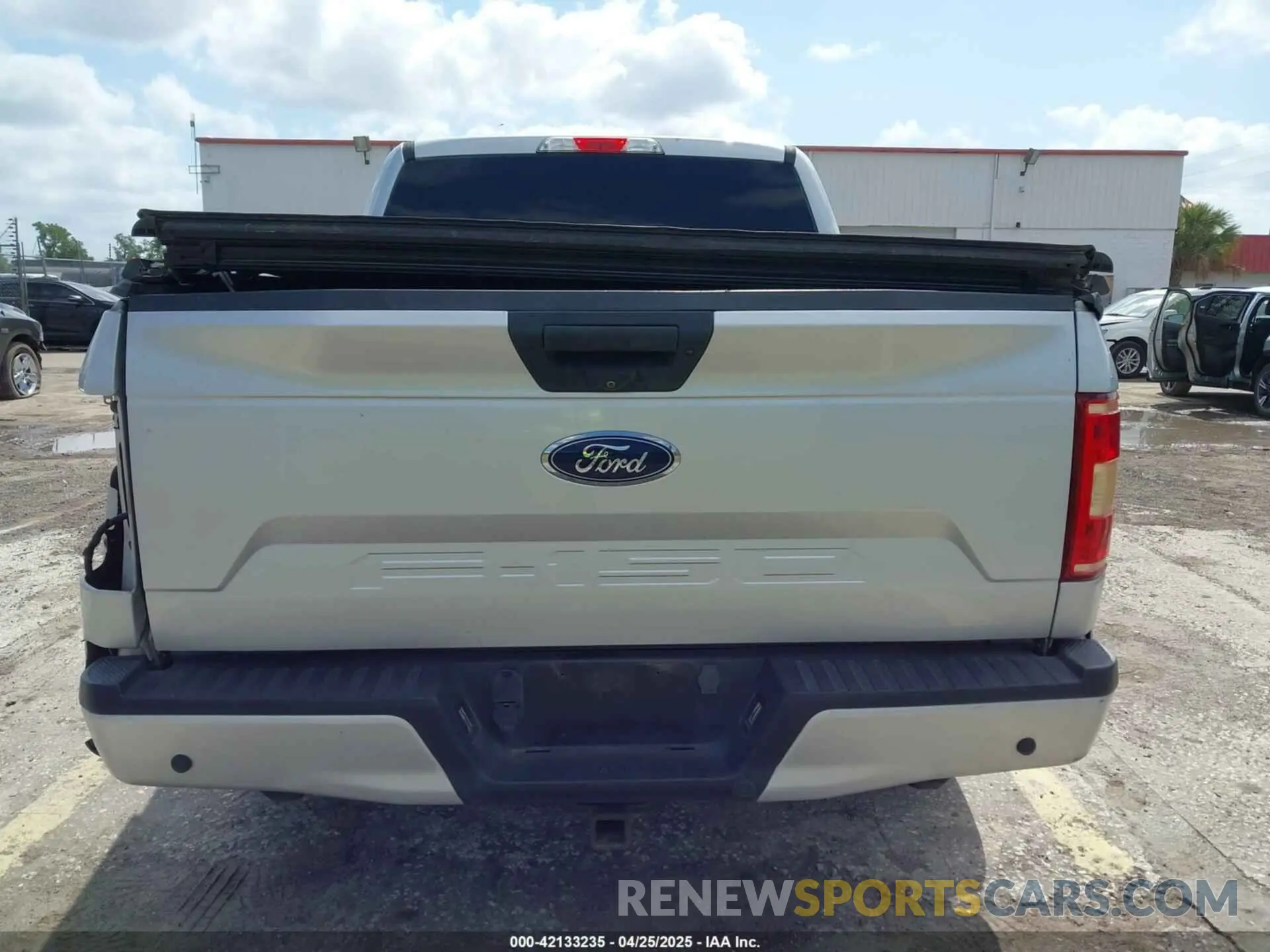 16 Photograph of a damaged car 1FTEW1E55KKC58276 FORD F-150 2019