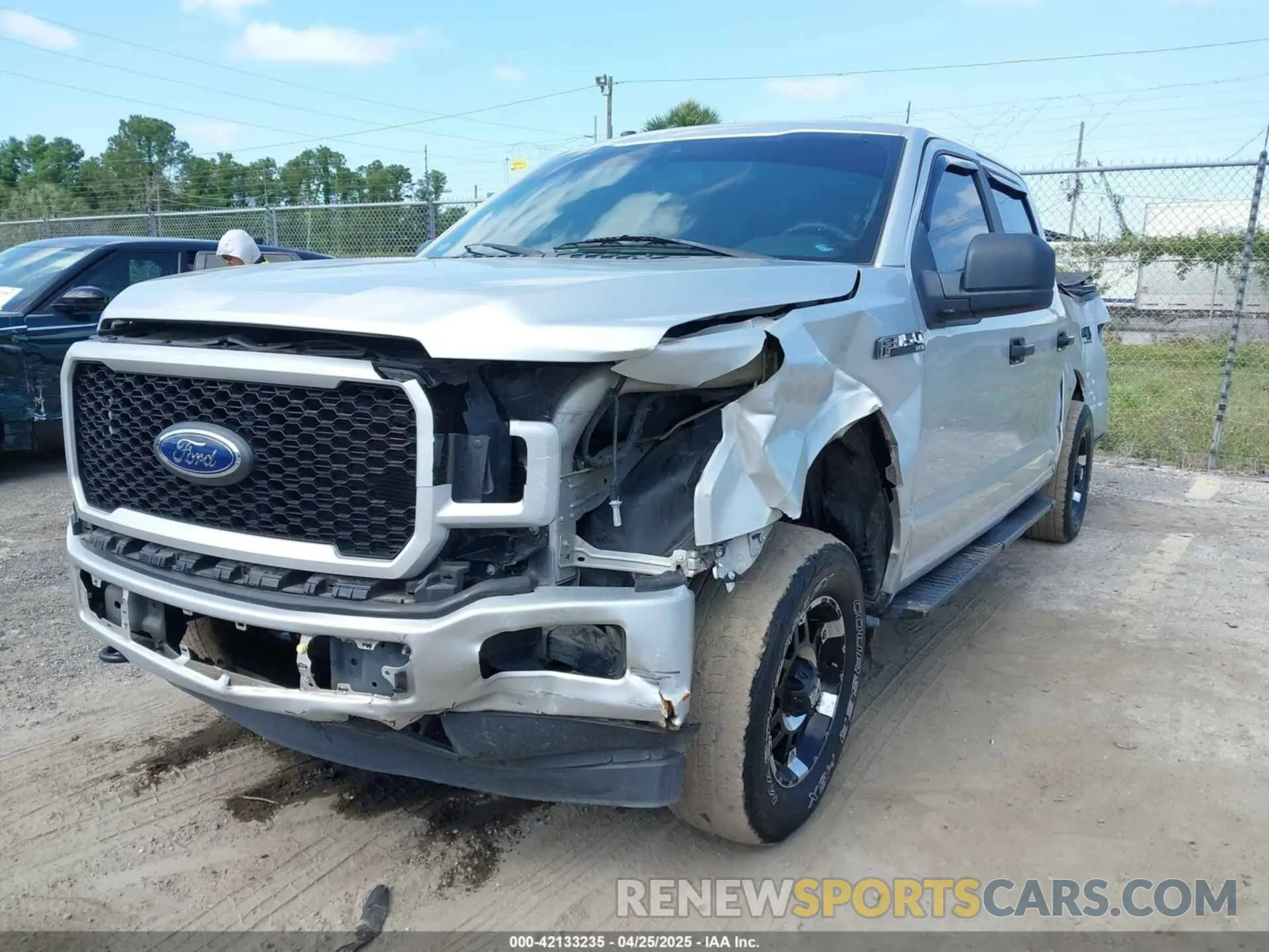 2 Photograph of a damaged car 1FTEW1E55KKC58276 FORD F-150 2019