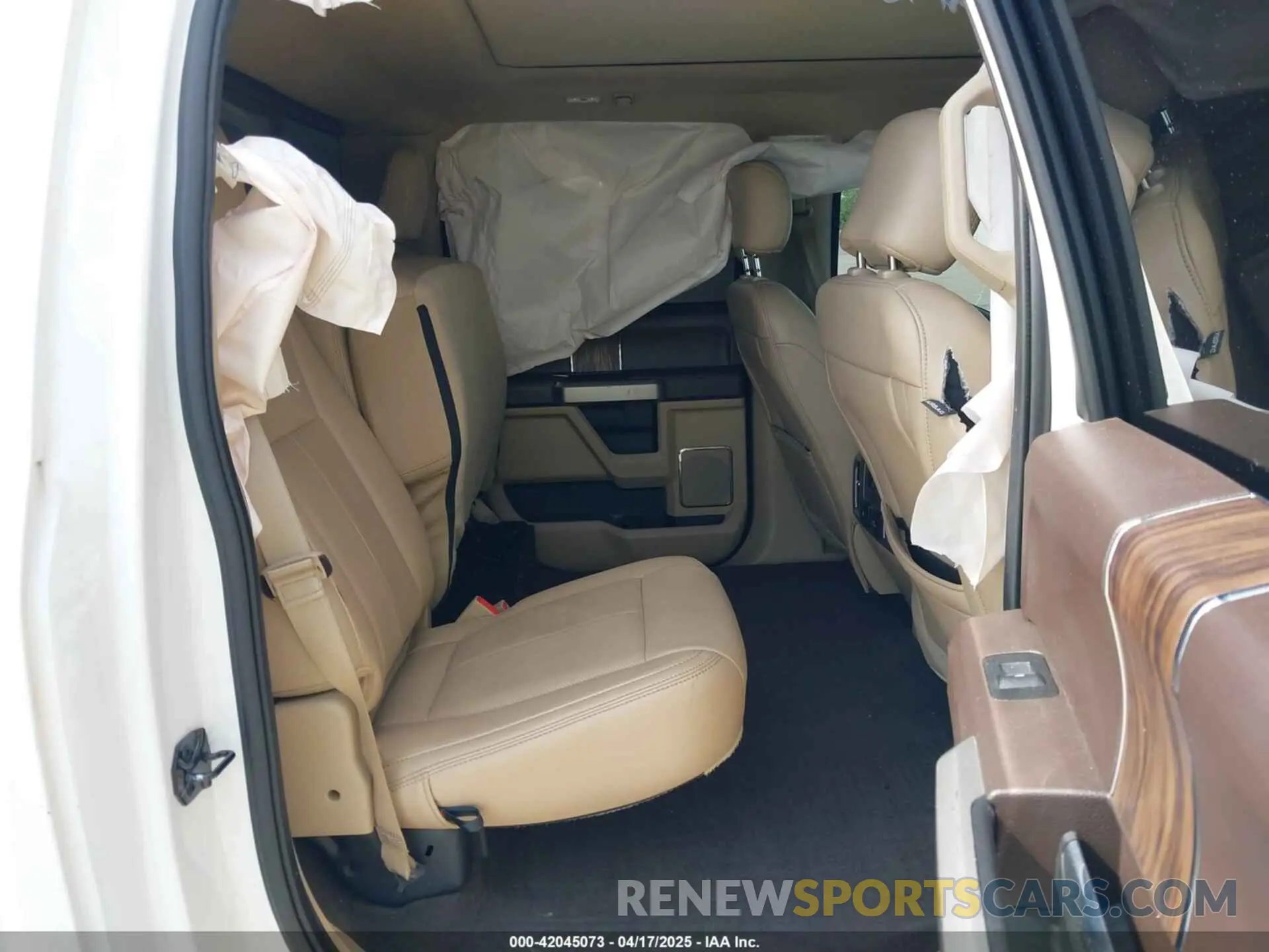 8 Фотография поврежденного автомобиля 1FTEW1E55KKE88920 FORD F-150 2019