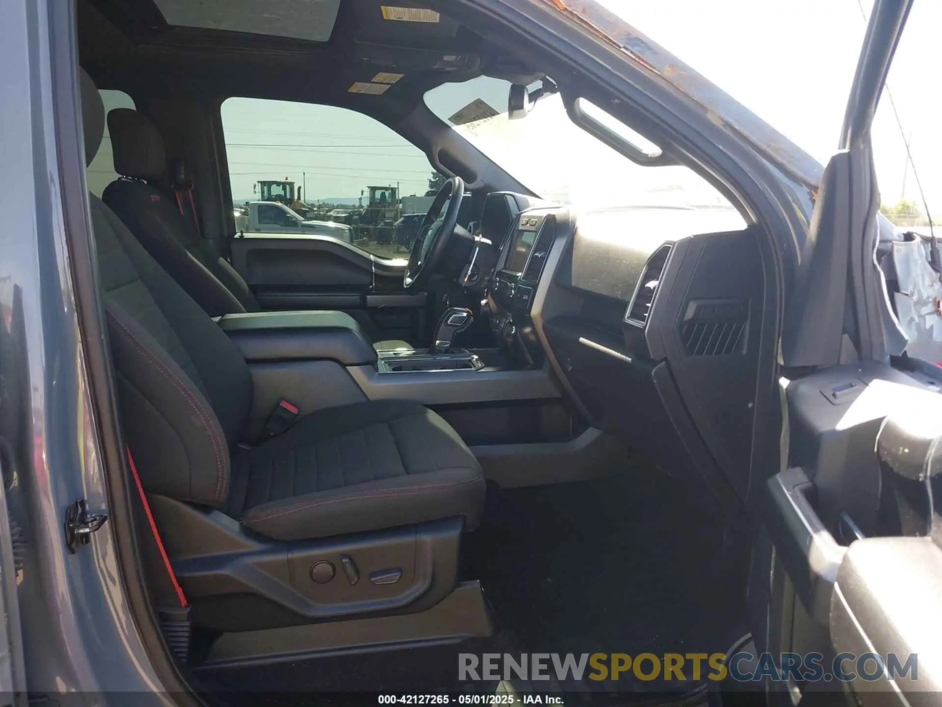 5 Photograph of a damaged car 1FTEW1E56KFB06998 FORD F-150 2019