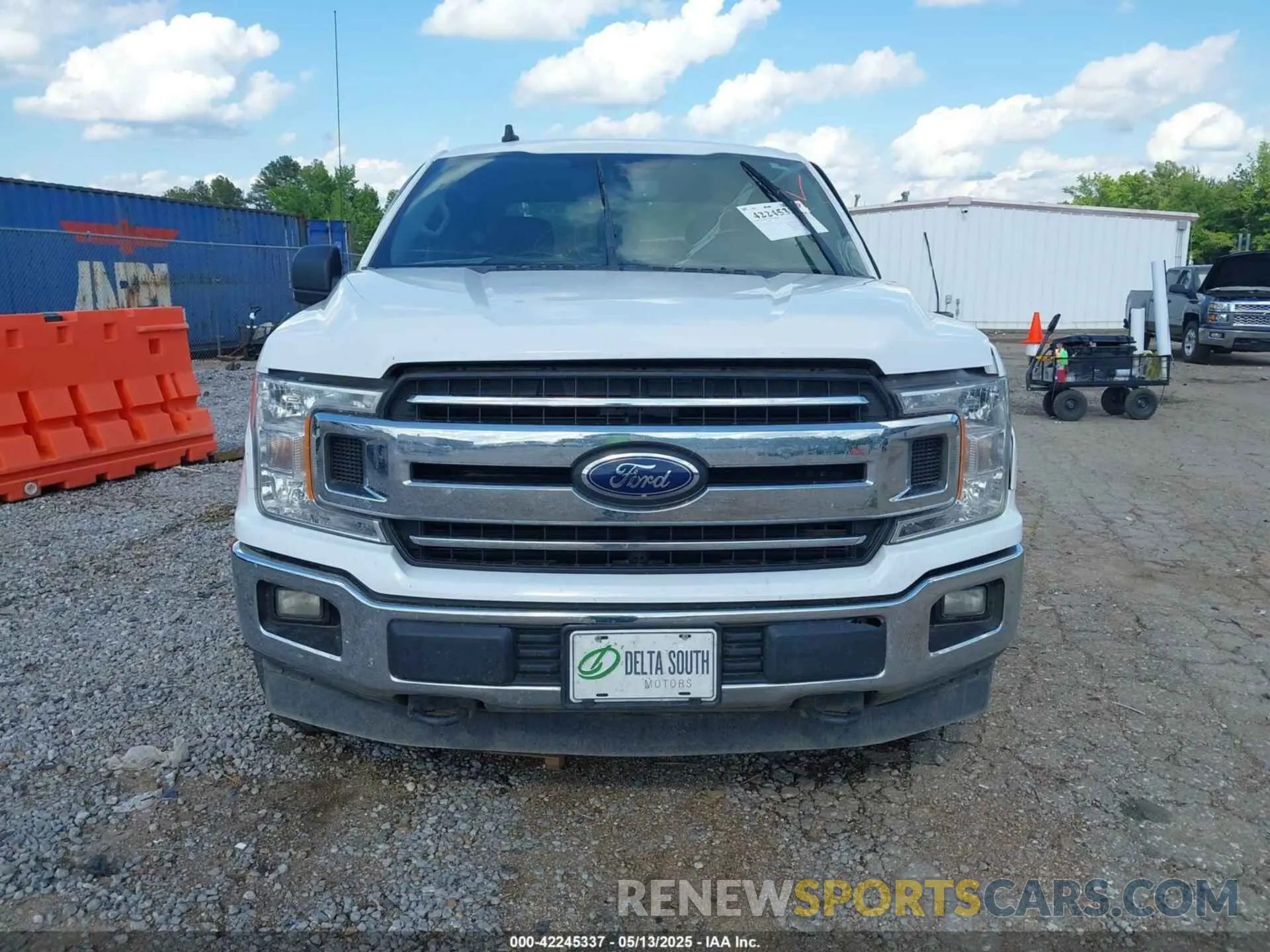 12 Фотография поврежденного автомобиля 1FTEW1E56KFB91082 FORD F-150 2019