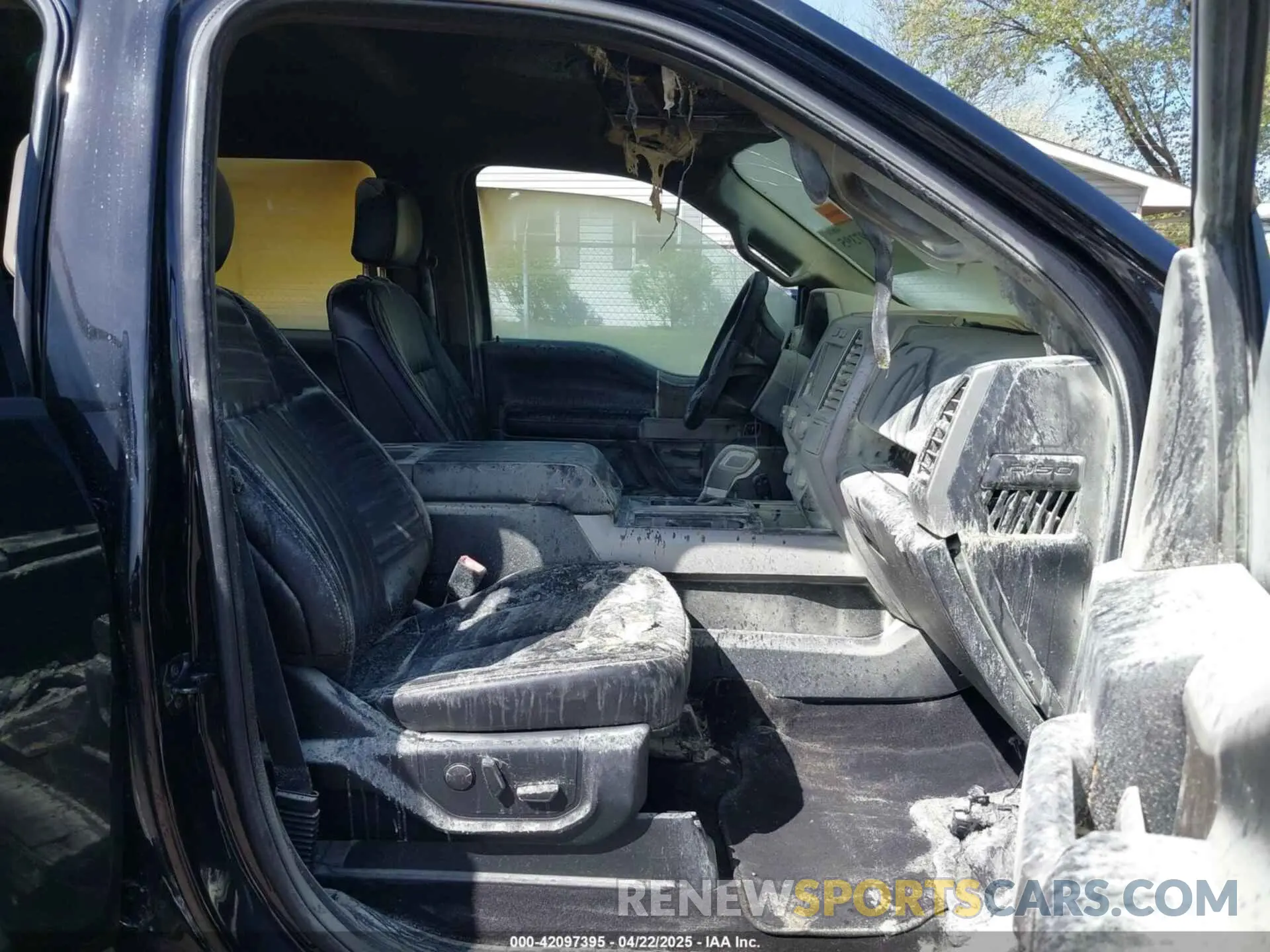 5 Photograph of a damaged car 1FTEW1E57KFB26841 FORD F-150 2019