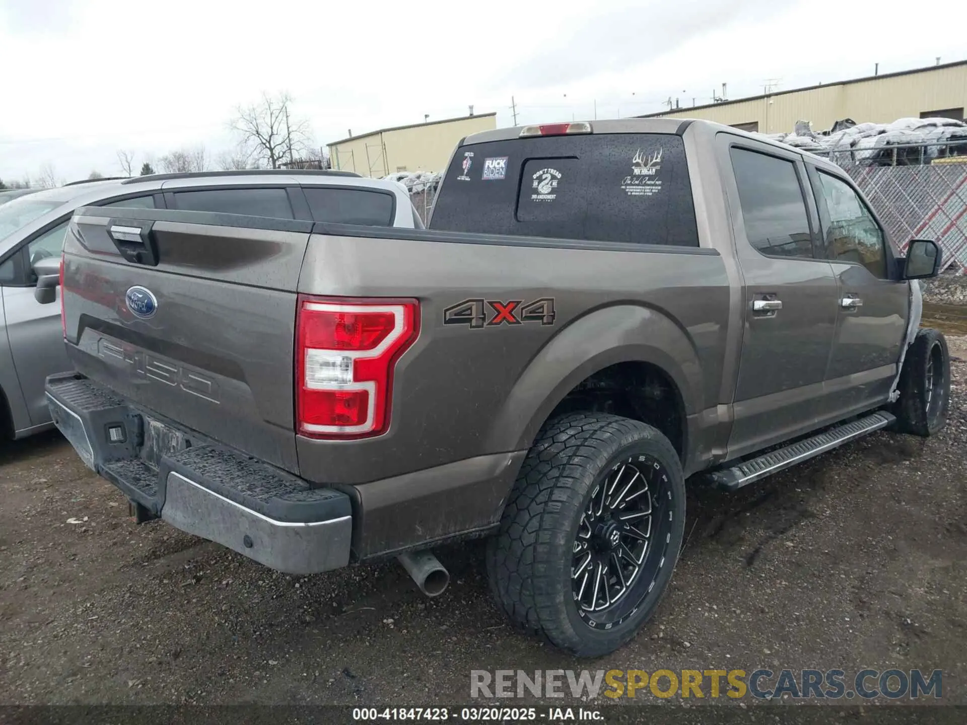 4 Photograph of a damaged car 1FTEW1E57KFB27309 FORD F-150 2019