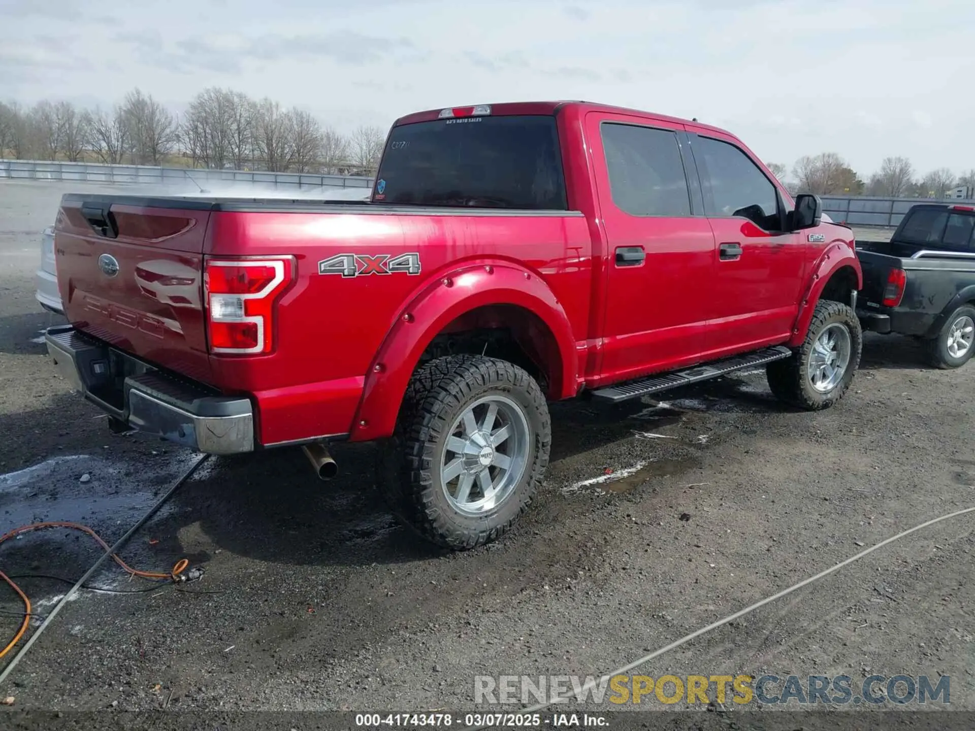 4 Photograph of a damaged car 1FTEW1E57KKC27711 FORD F-150 2019
