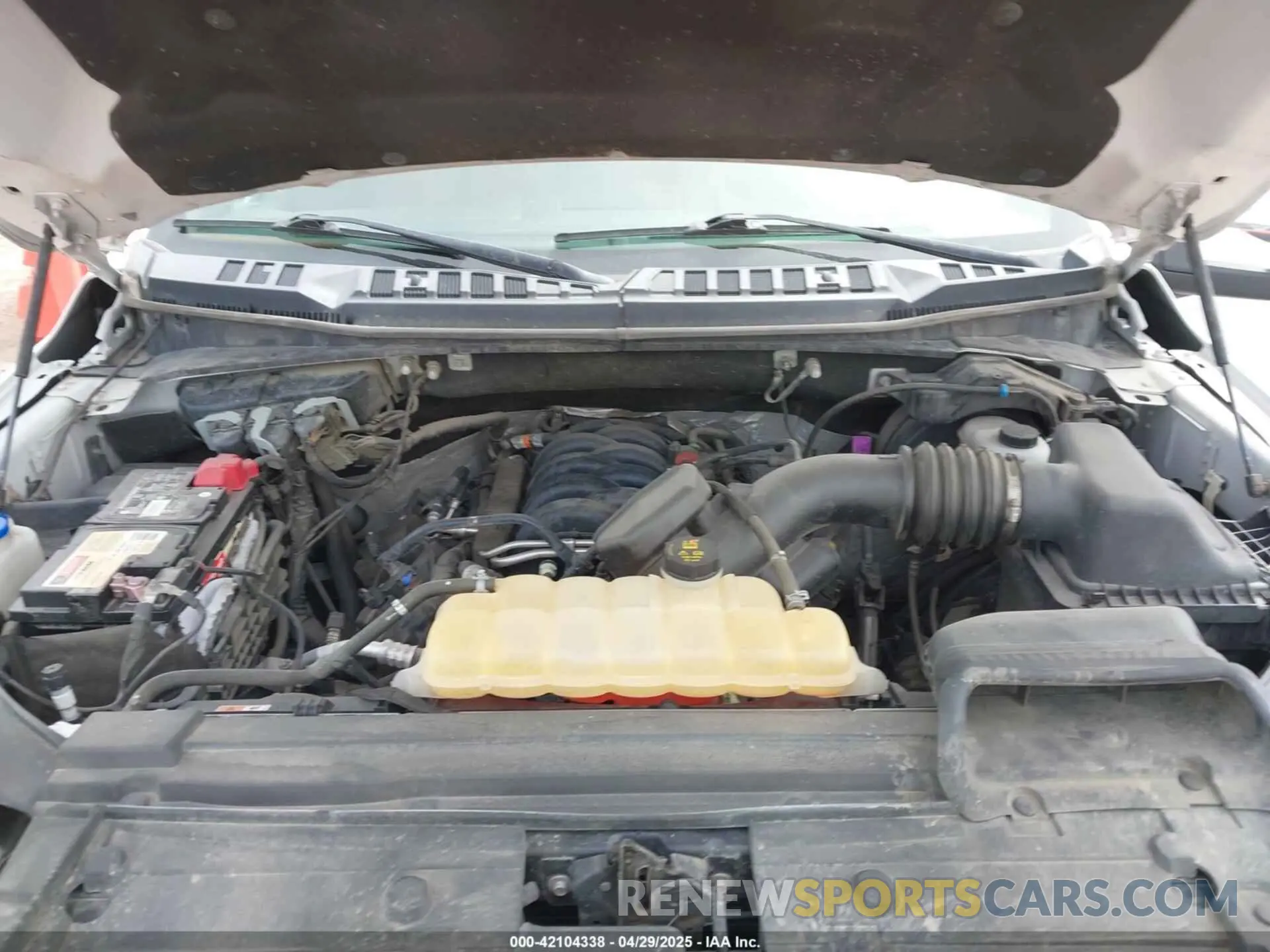 10 Фотография поврежденного автомобиля 1FTEW1E58KFA39806 FORD F-150 2019