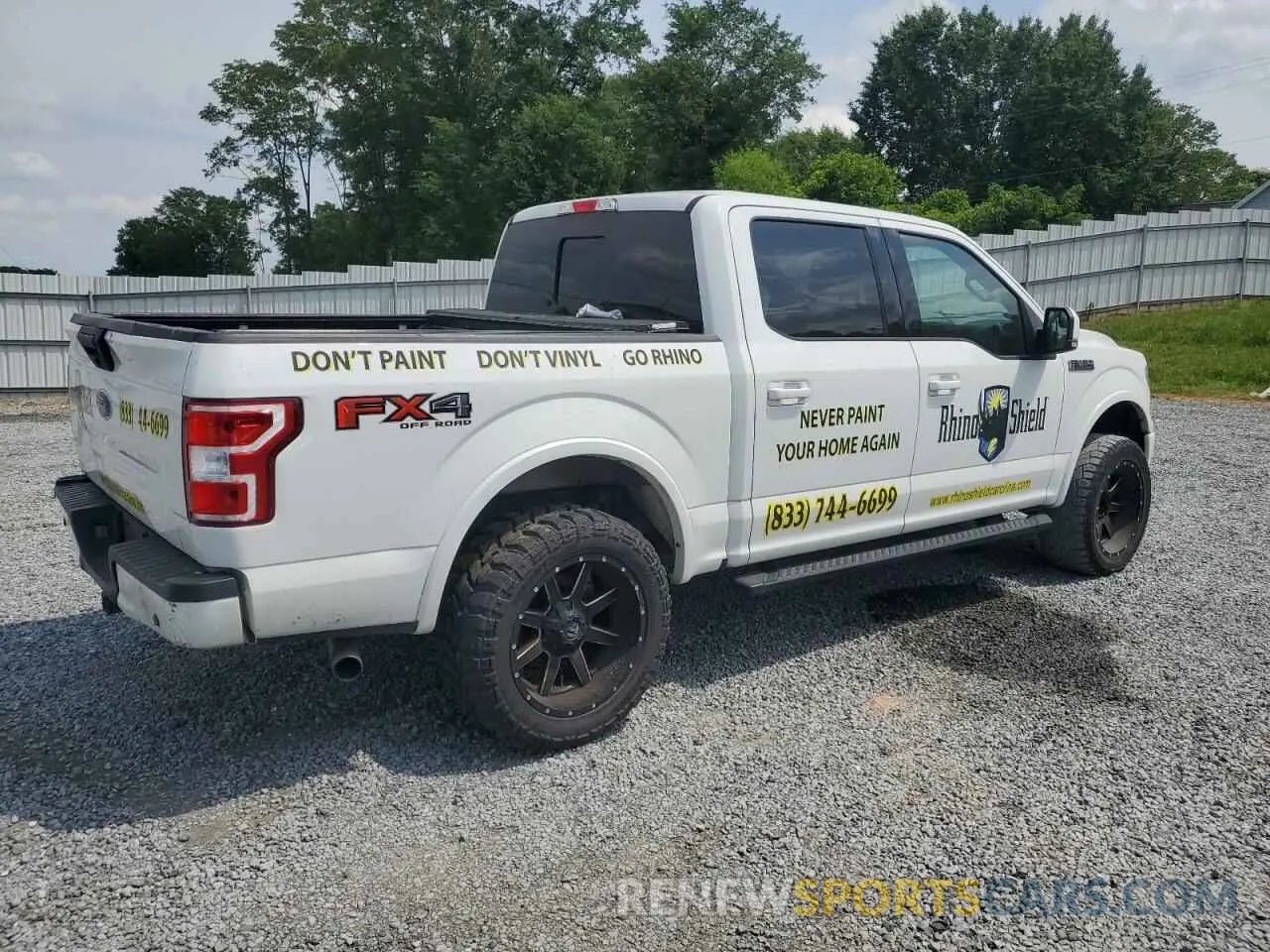 3 Фотография поврежденного автомобиля 1FTEW1E58KFA50756 FORD F-150 2019