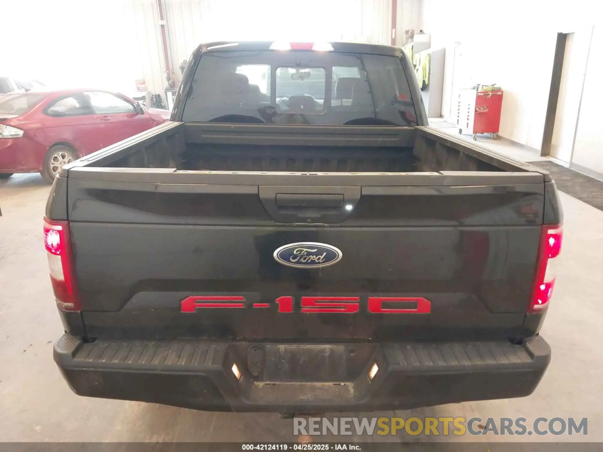 16 Фотография поврежденного автомобиля 1FTEW1E58KFB35760 FORD F-150 2019