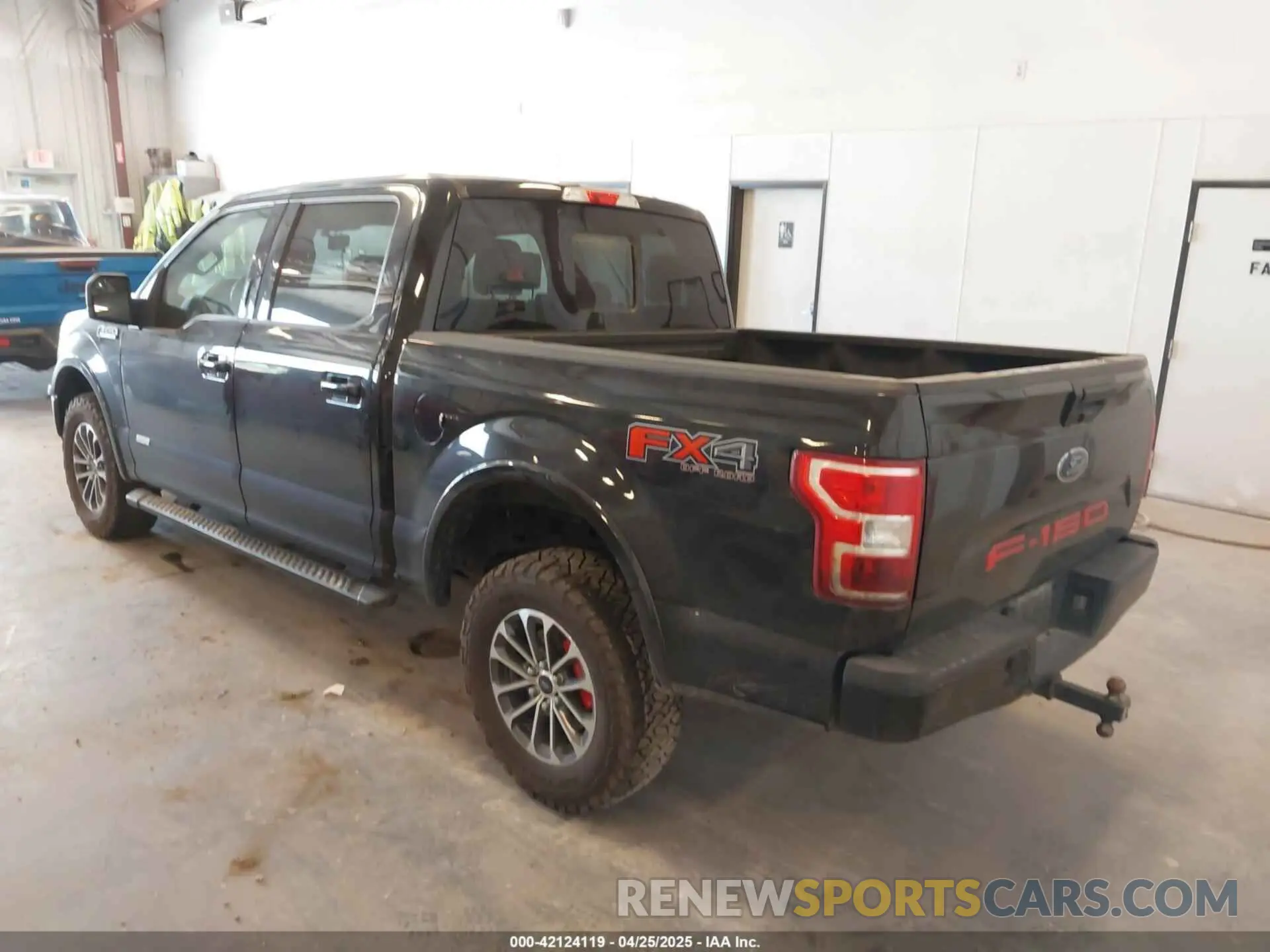 3 Фотография поврежденного автомобиля 1FTEW1E58KFB35760 FORD F-150 2019