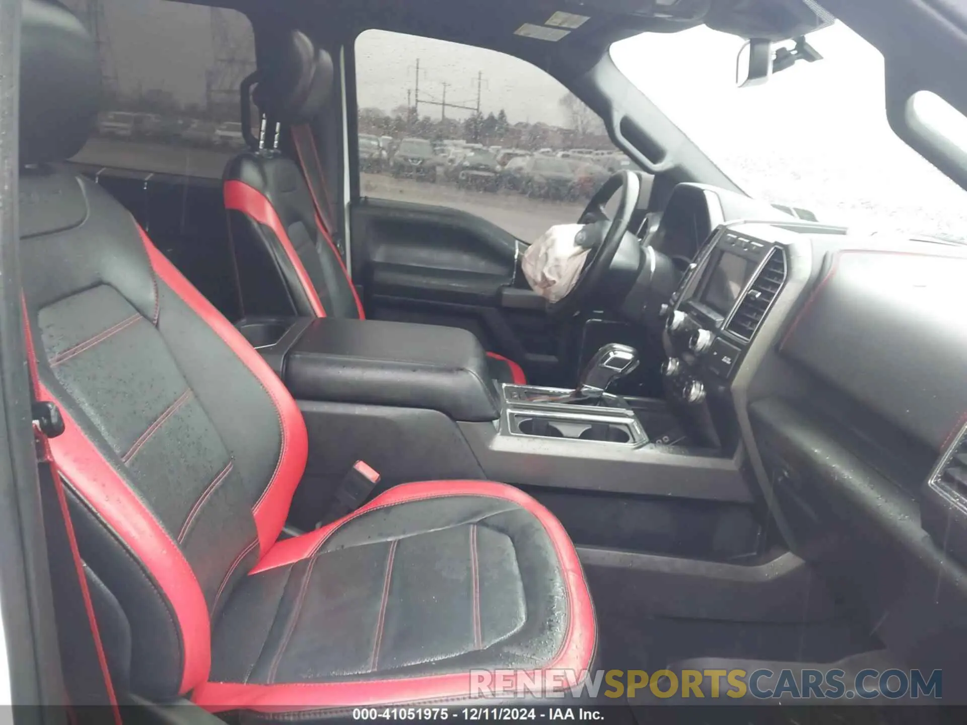 7 Фотография поврежденного автомобиля 1FTEW1E58KFC00154 FORD F-150 2019
