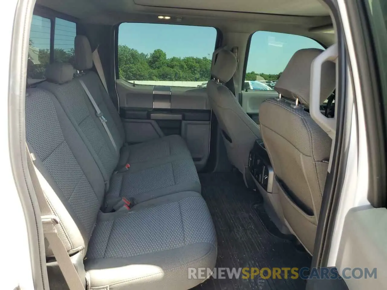 10 Photograph of a damaged car 1FTEW1E58KKE91391 FORD F-150 2019
