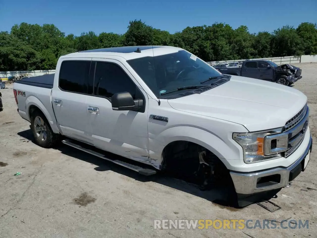 4 Photograph of a damaged car 1FTEW1E58KKE91391 FORD F-150 2019