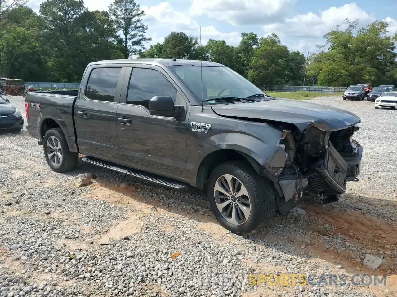 4 Фотография поврежденного автомобиля 1FTEW1E58KKE98759 FORD F-150 2019