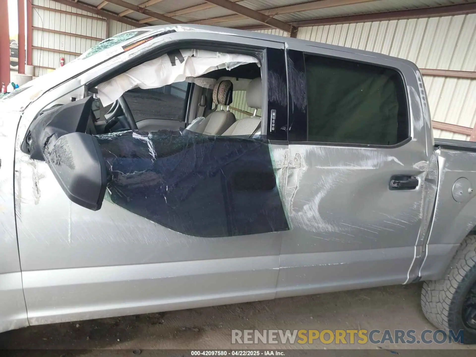 14 Photograph of a damaged car 1FTEW1E59KFA67064 FORD F-150 2019