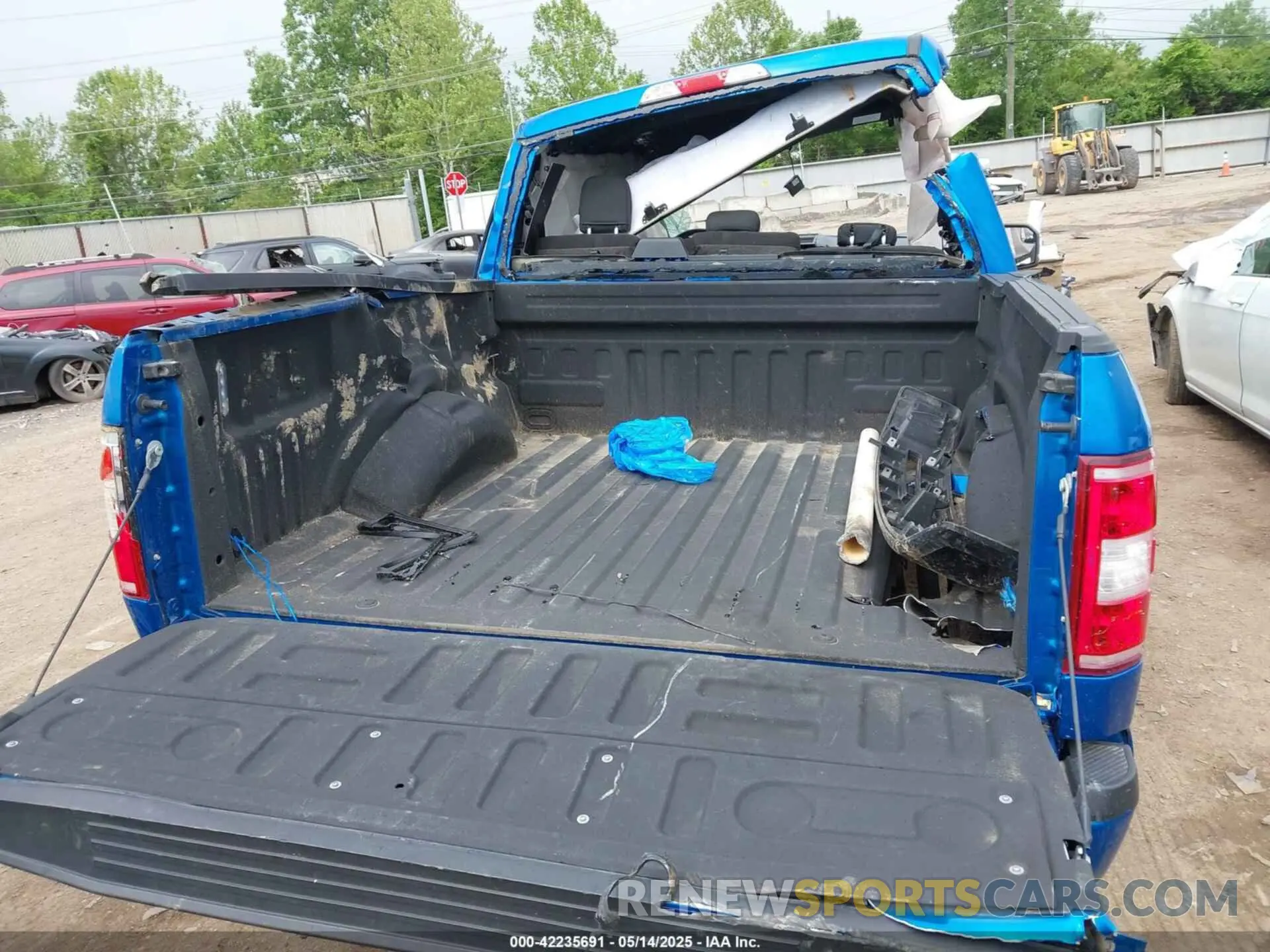 6 Photograph of a damaged car 1FTEW1E59KFA94281 FORD F-150 2019
